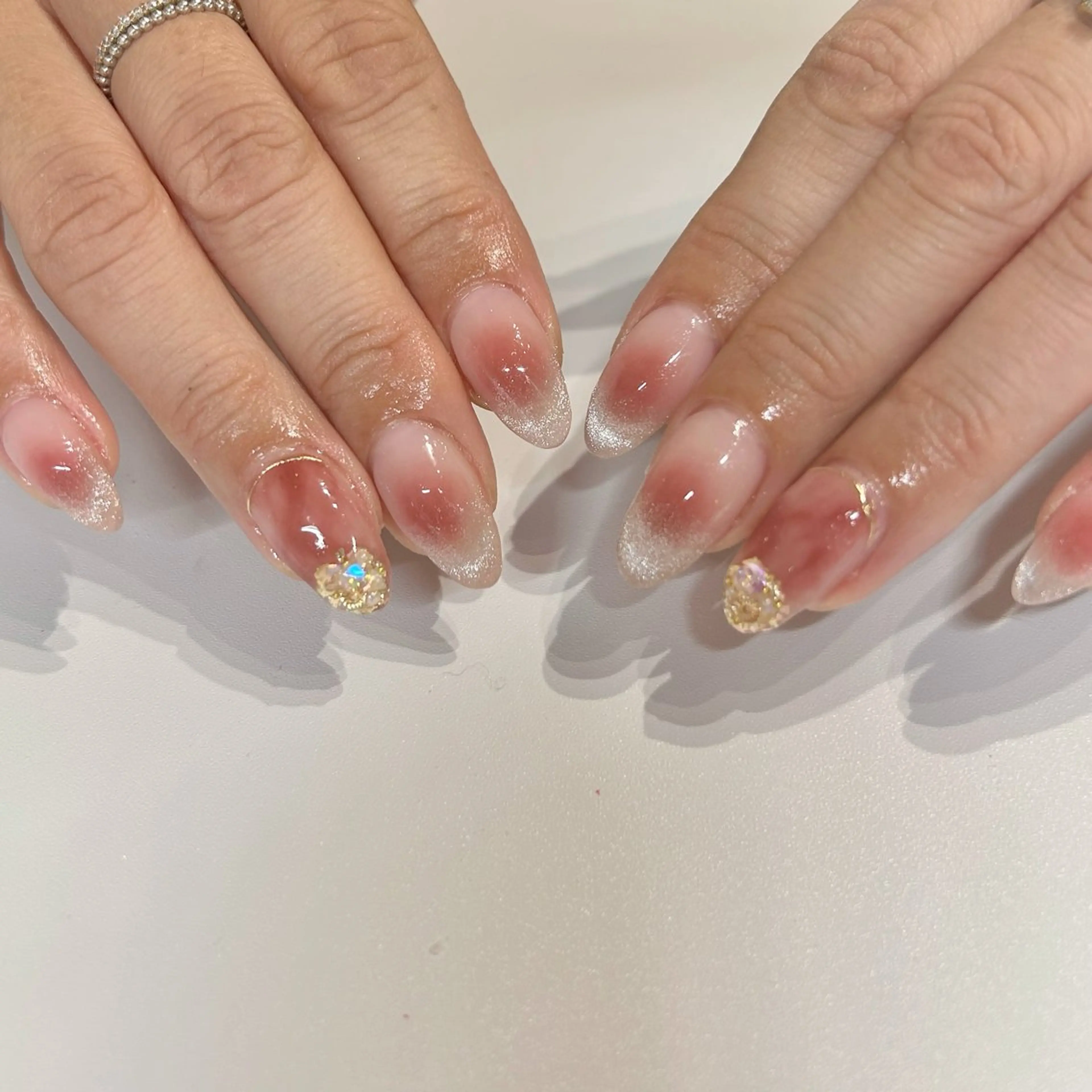 ネイル チークネイル マグネットネイル nail salon moiのネイルデザイン