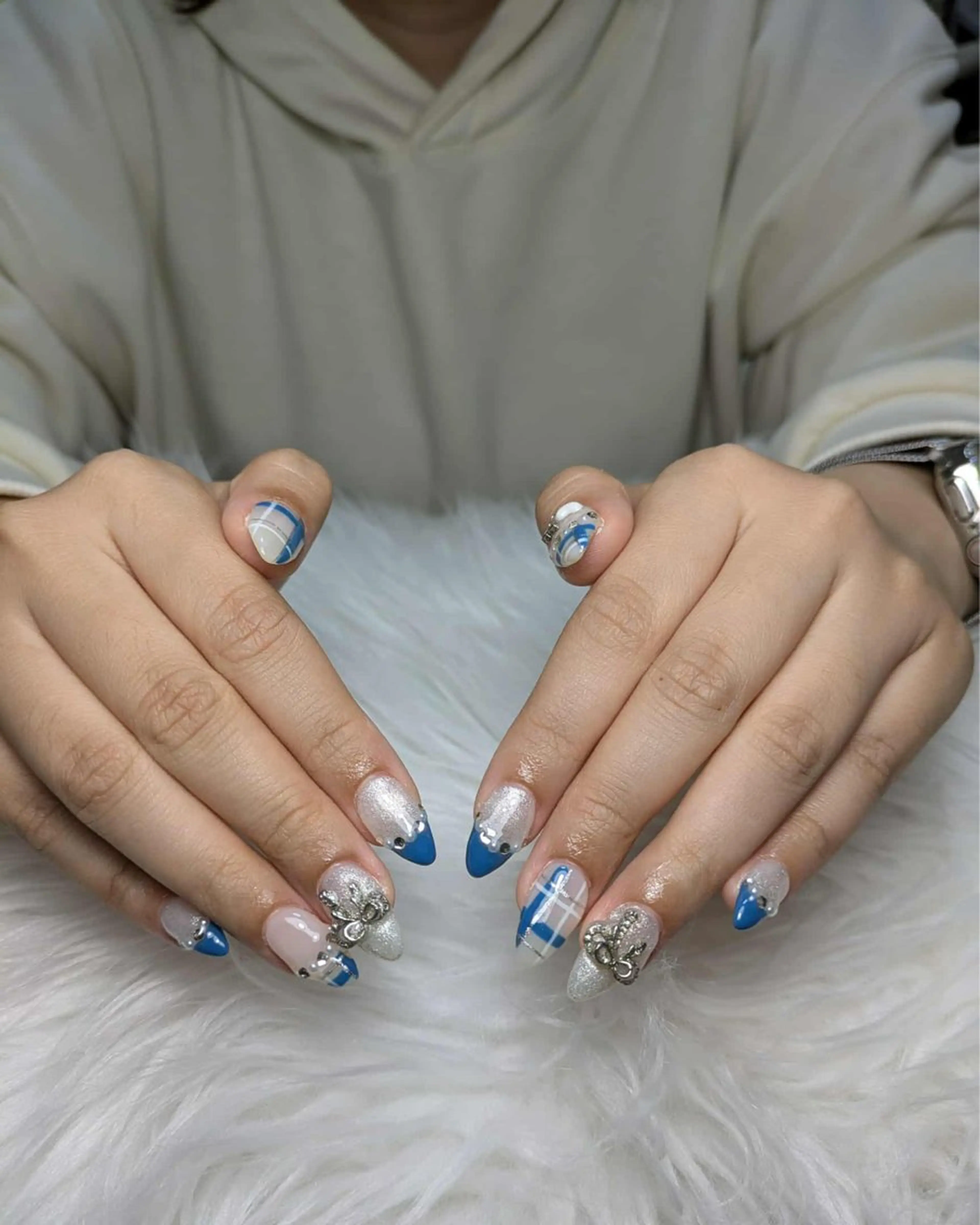 カラー Queen Nail 柏店　クイーンネイルのネイルデザイン