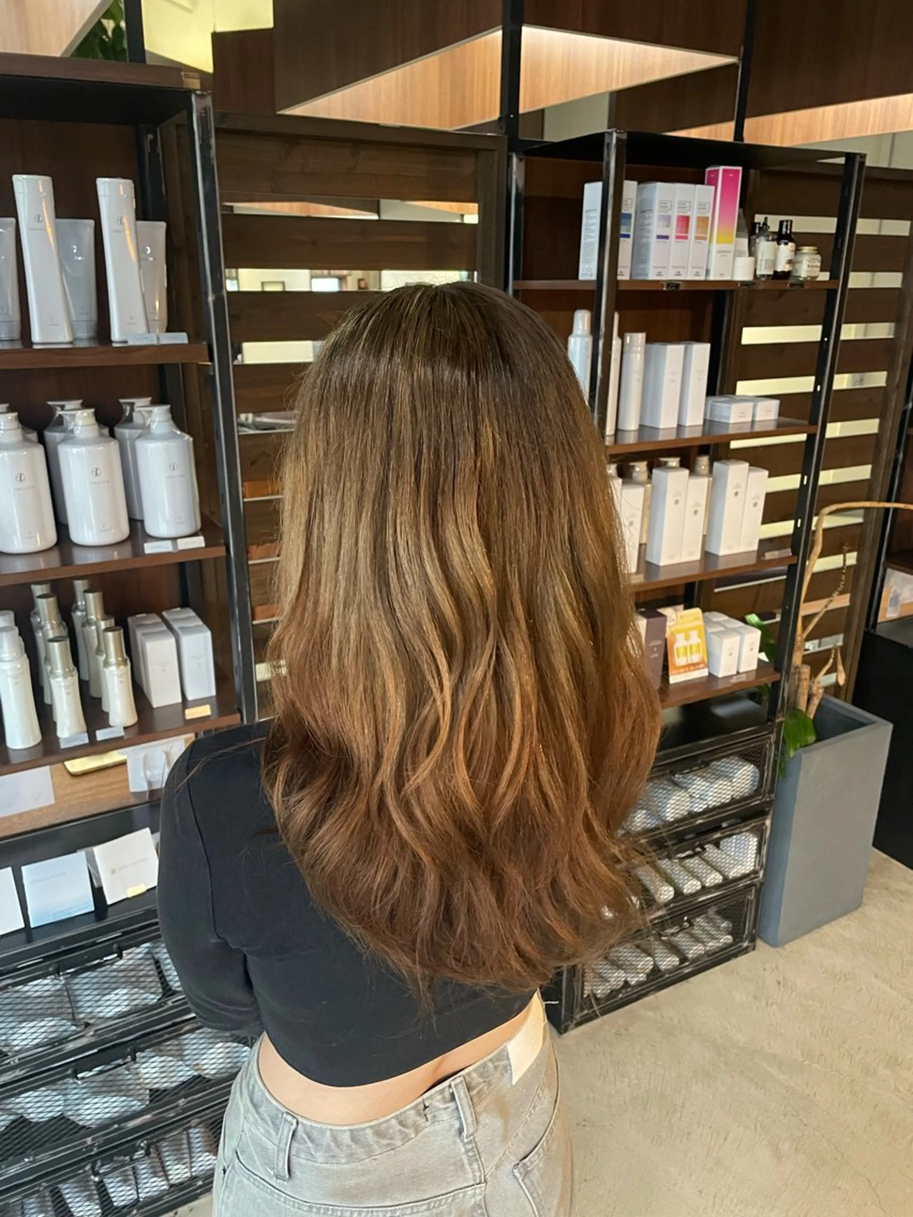 ロング ヘアカラー OGAWA NOAのヘアスタイル