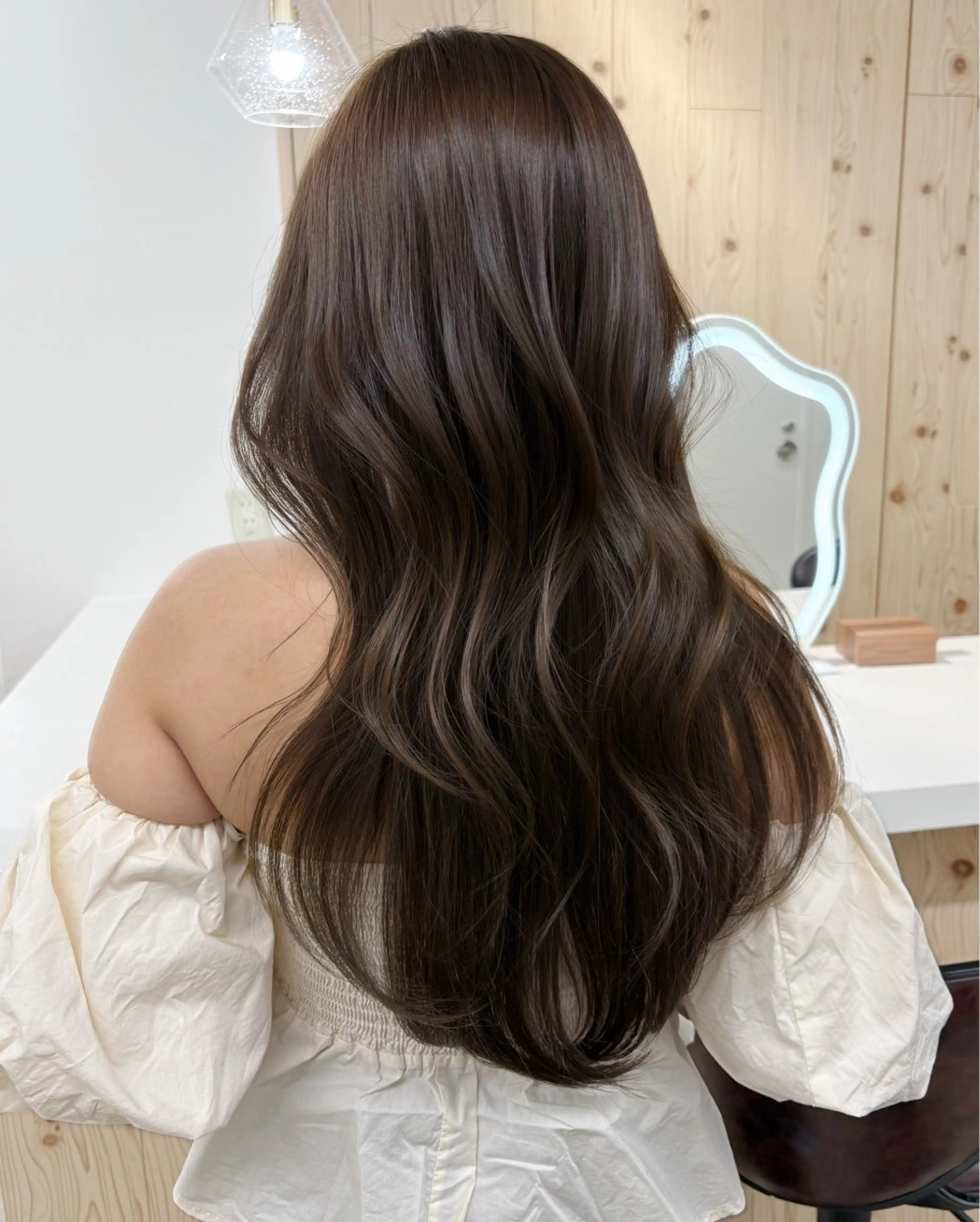 セミロング カラー カット ヘアカラー トリートメント ヘアセット 新宿/韓国ヘア/ 髪質改善ストレートのヘアスタイル