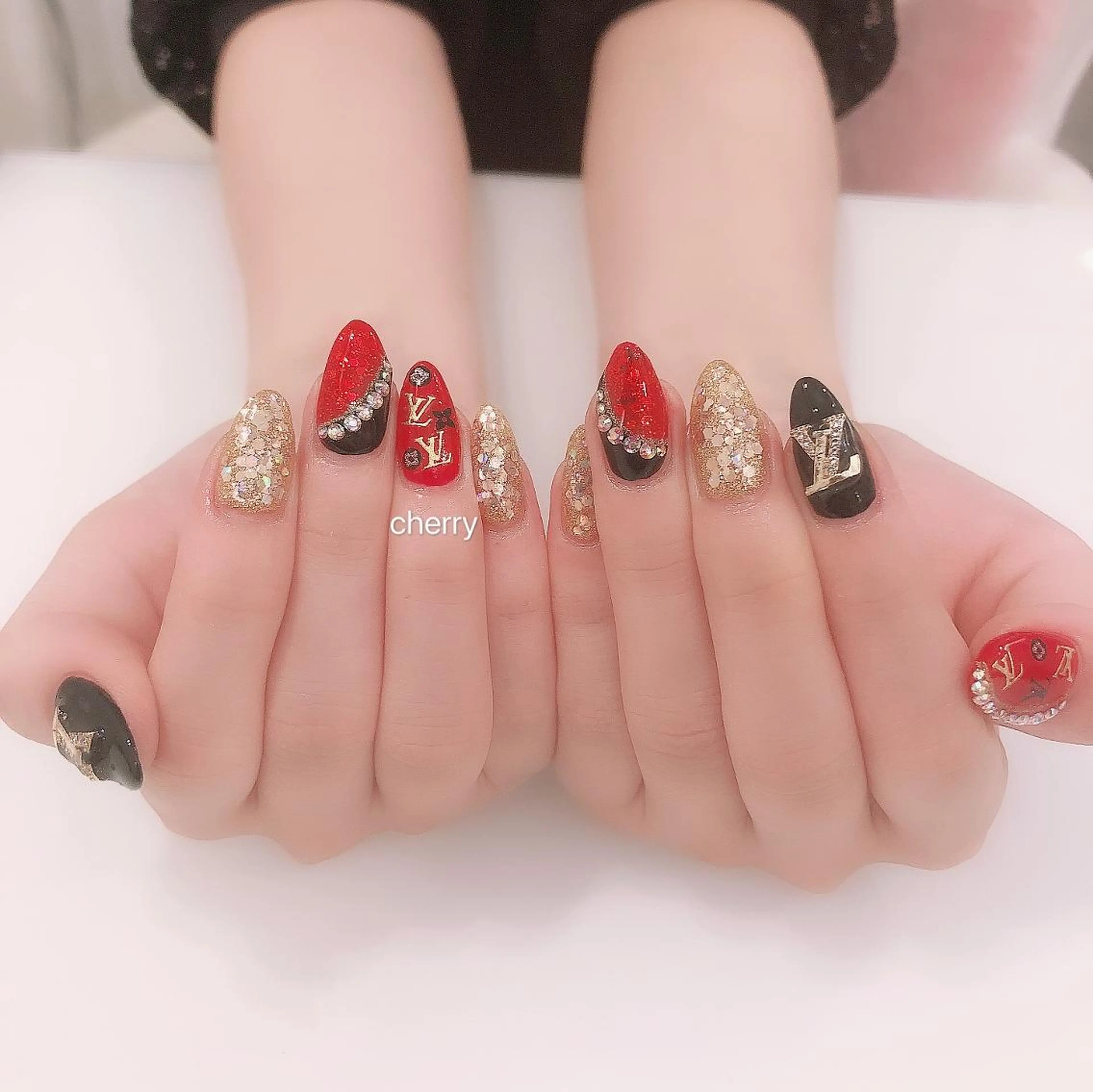 ネイル ジェルネイル SAKURA 🍒のネイルデザイン