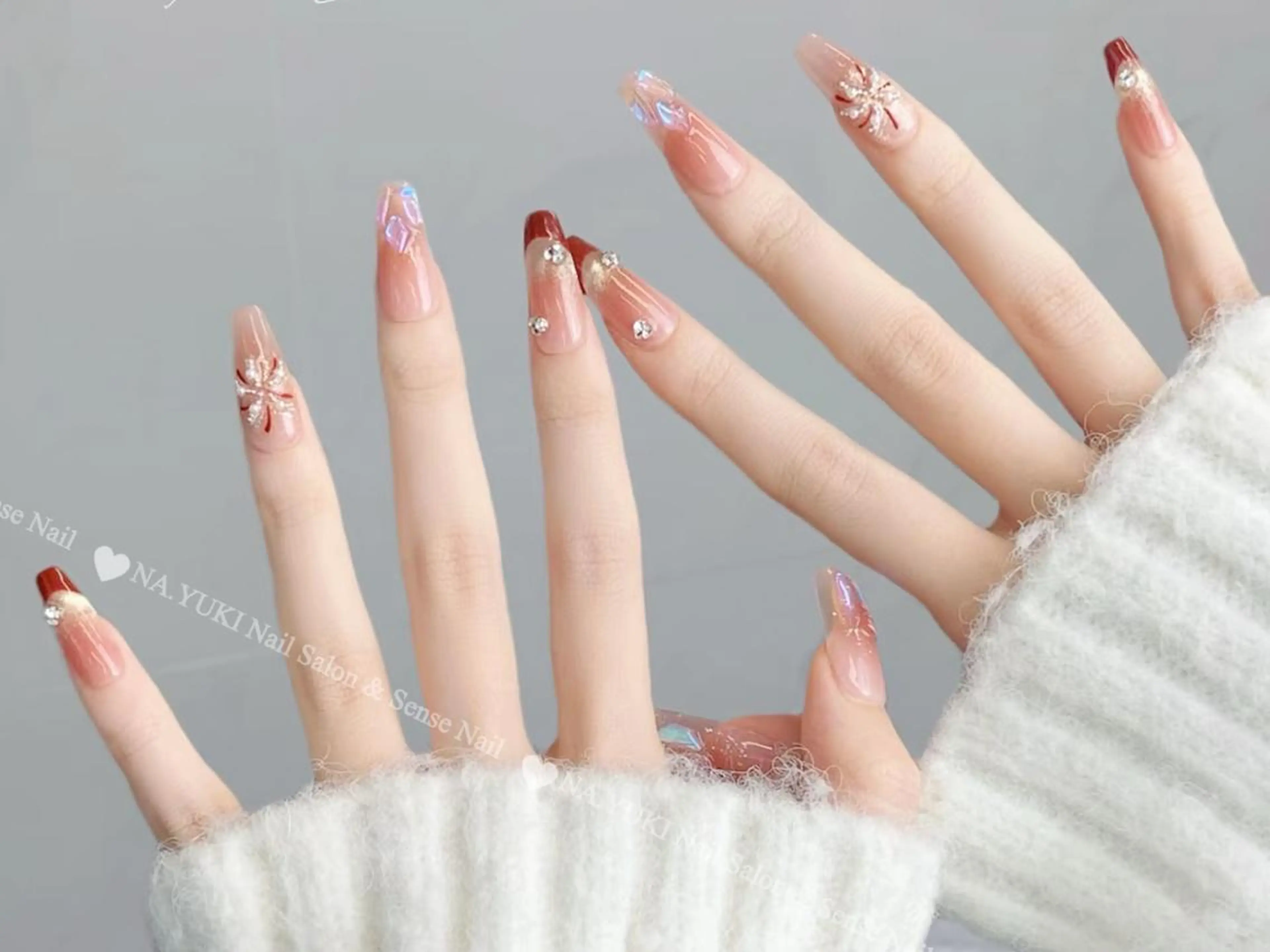 ネイル Mina. 🦢のネイルデザイン