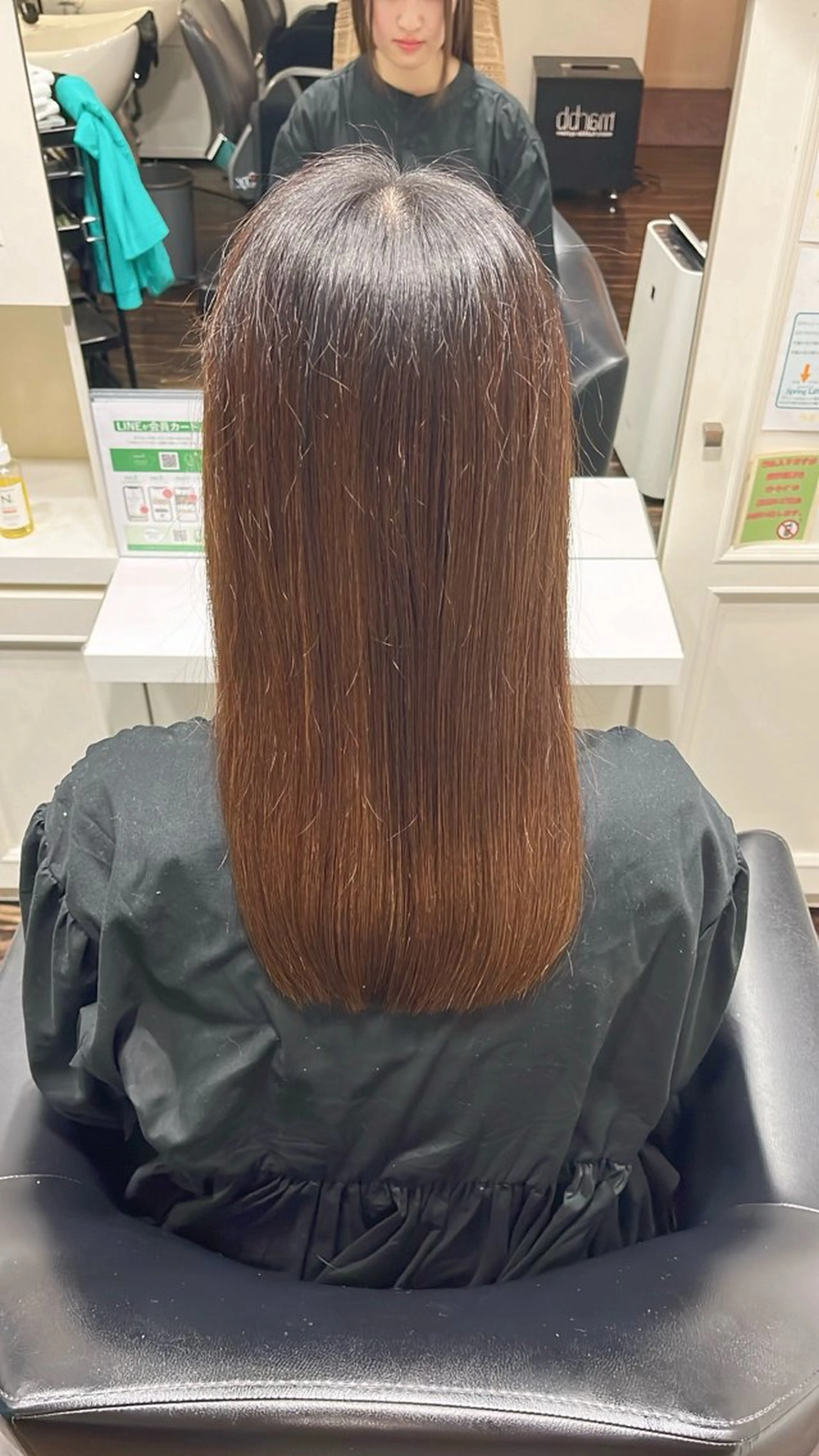 セミロング 木村 彩乃のヘアスタイル