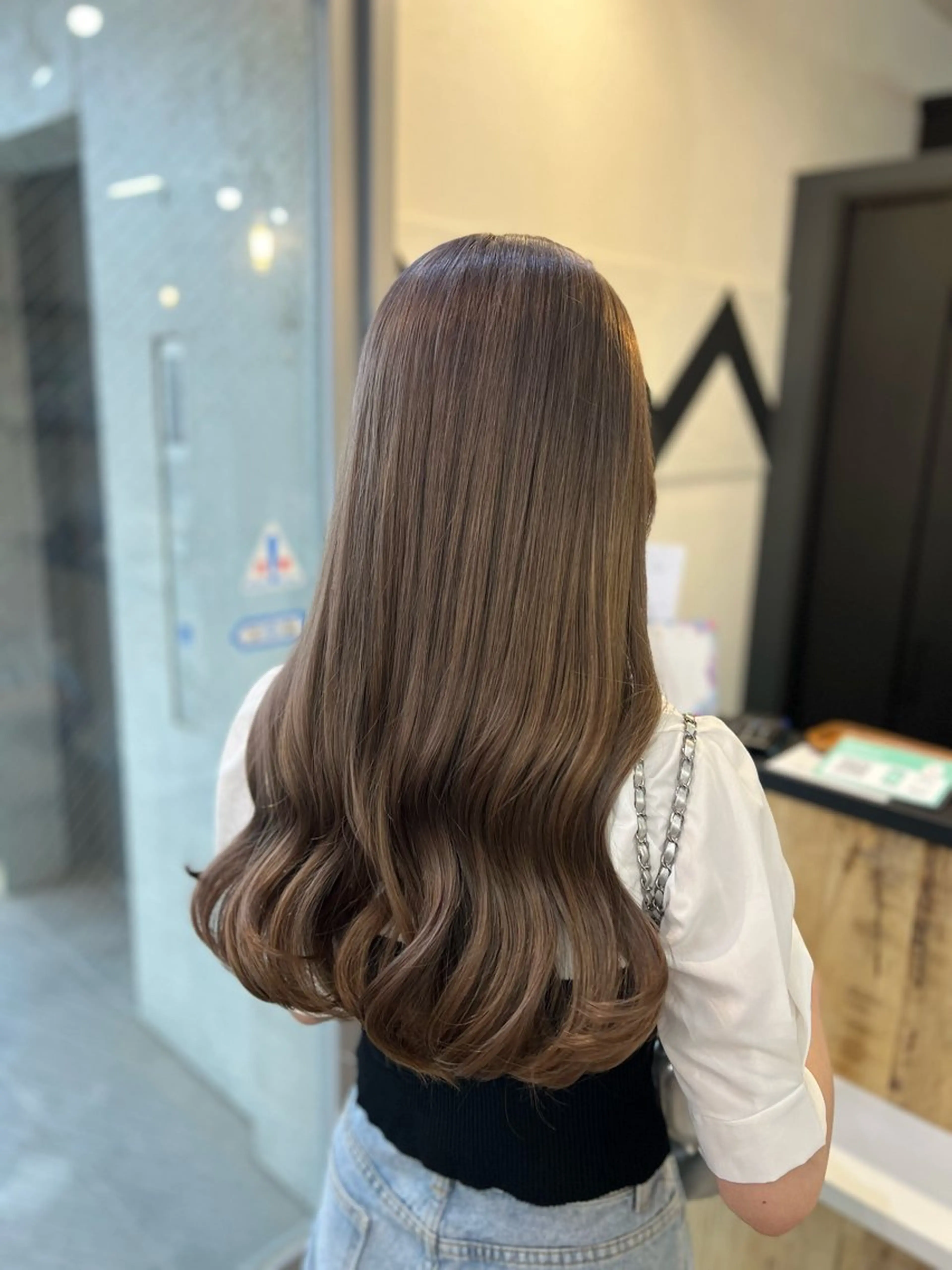 カラー 【DEST】 KAHOのヘアスタイル