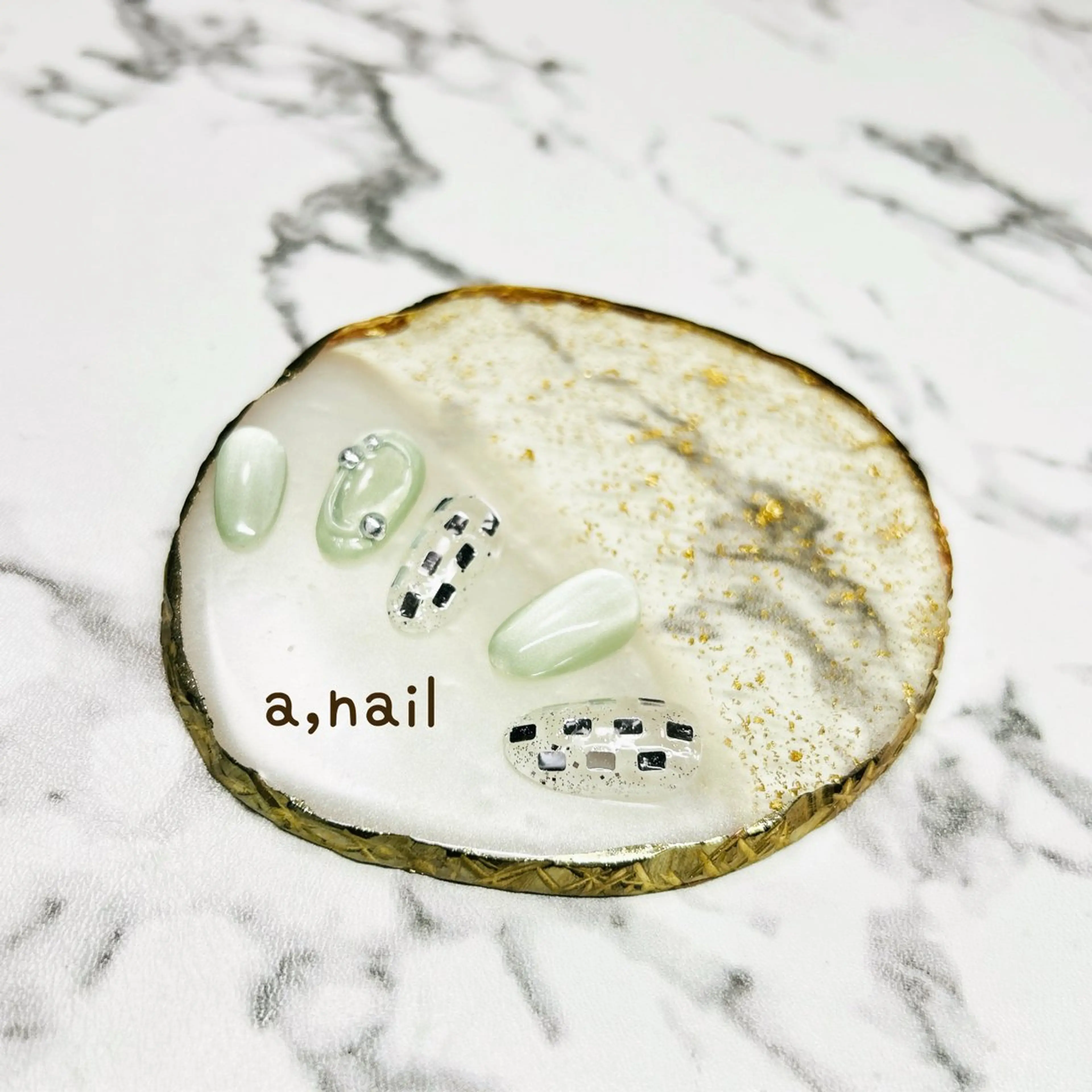 ネイル ホログラムネイル キラキラネイル ラメ(グリッター) マグネットネイル ぷっくりネイル ハンドネイル ネイルサロン エーネイルのネイルデザイン