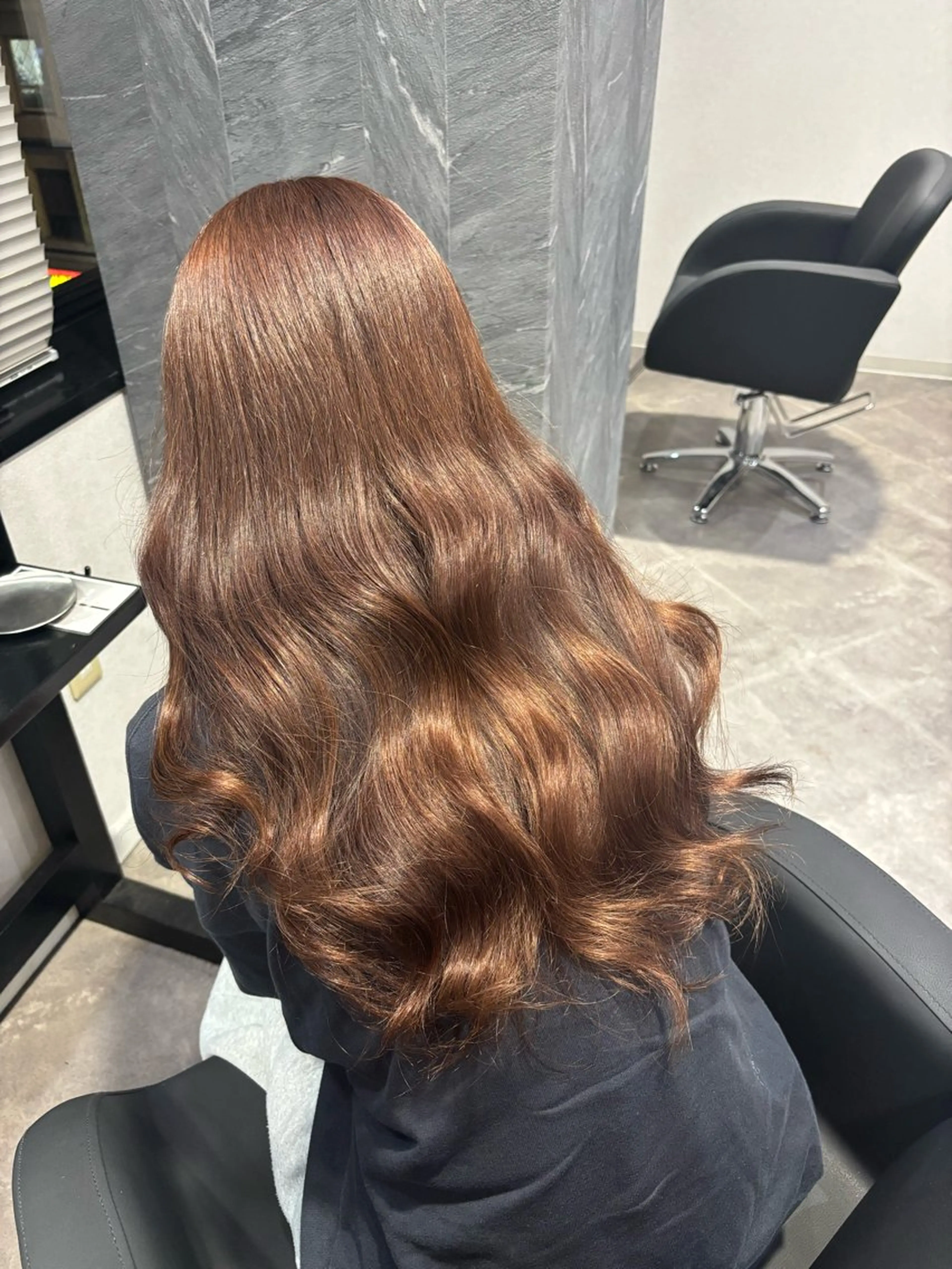 ロング ヘアカラー issei 梅田ハイトーン⭐️のヘアスタイル