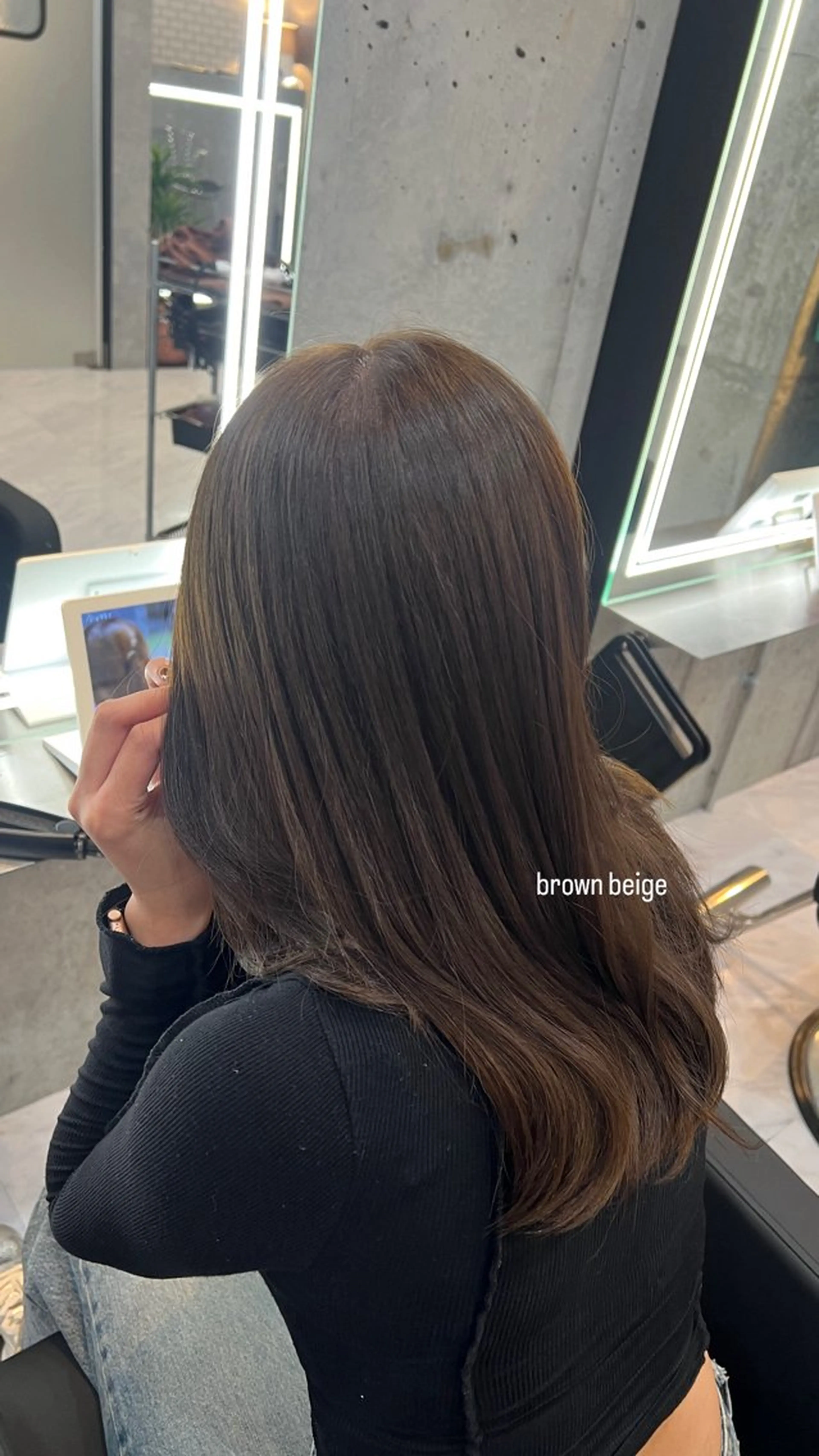 ミディアム カラー momoka🩶 艶カラー‪𓈒𓏸のヘアスタイル