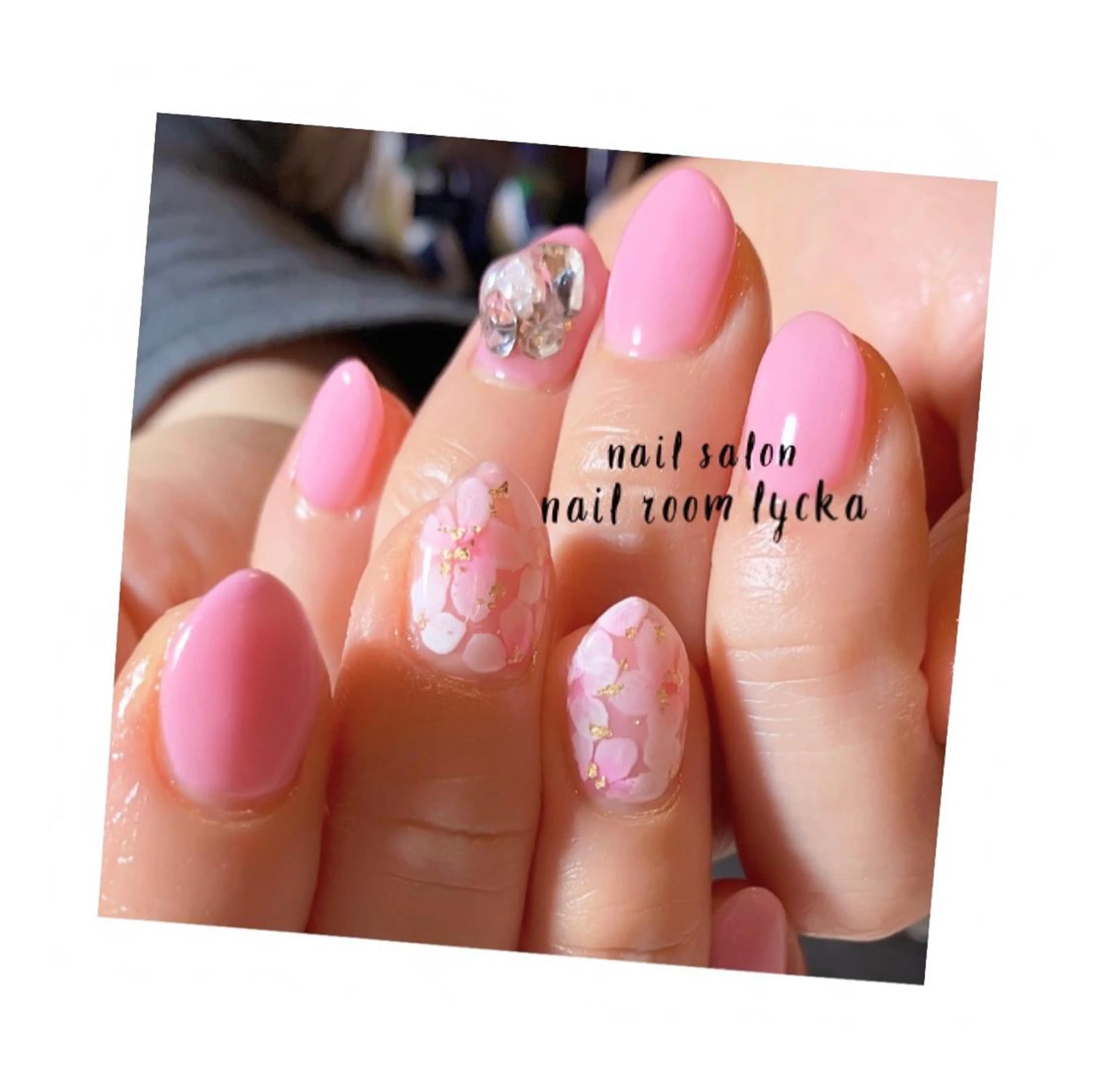 ネイル ﾈｲﾙﾙｰﾑﾘｯｶ 𝐦𝐚𝐲𝐮のネイルデザイン