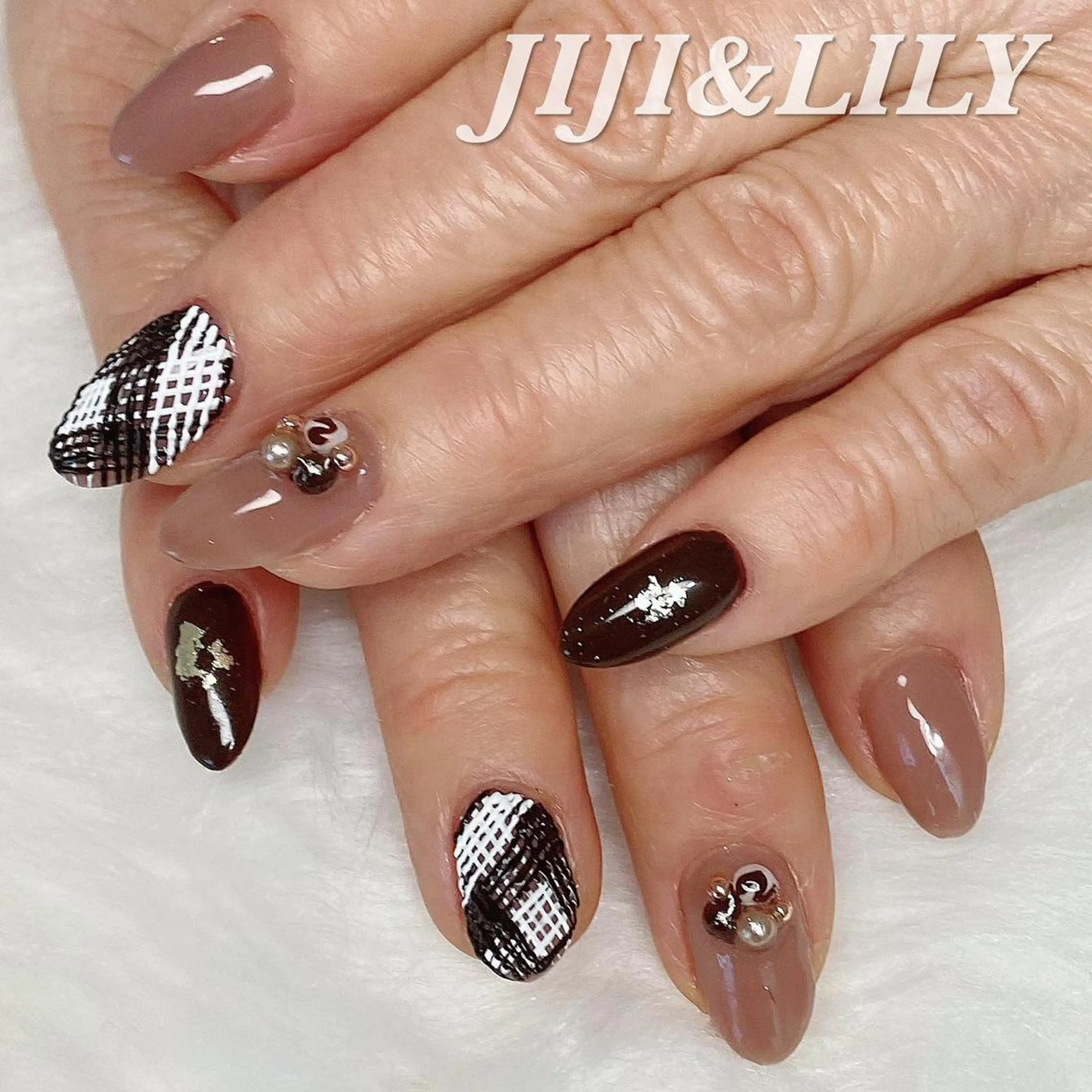 ネイル バレンタイン ハンドネイル 豊田 圭子のネイルデザイン