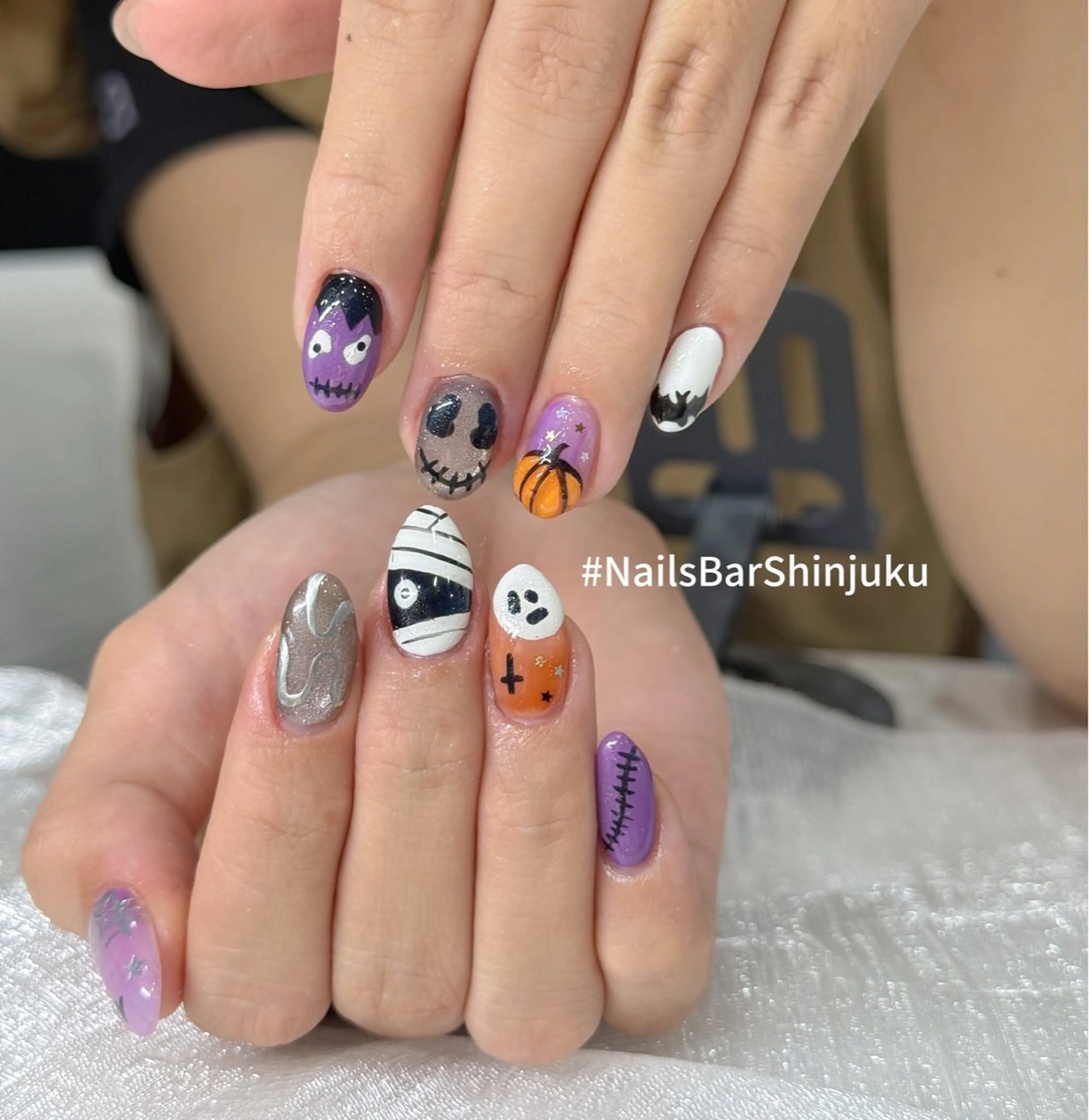 ネイル ボルドー ブラウン チークネイル ドット フットネイル ハンドネイル NAILS BAR SHINJUKUのネイルデザイン