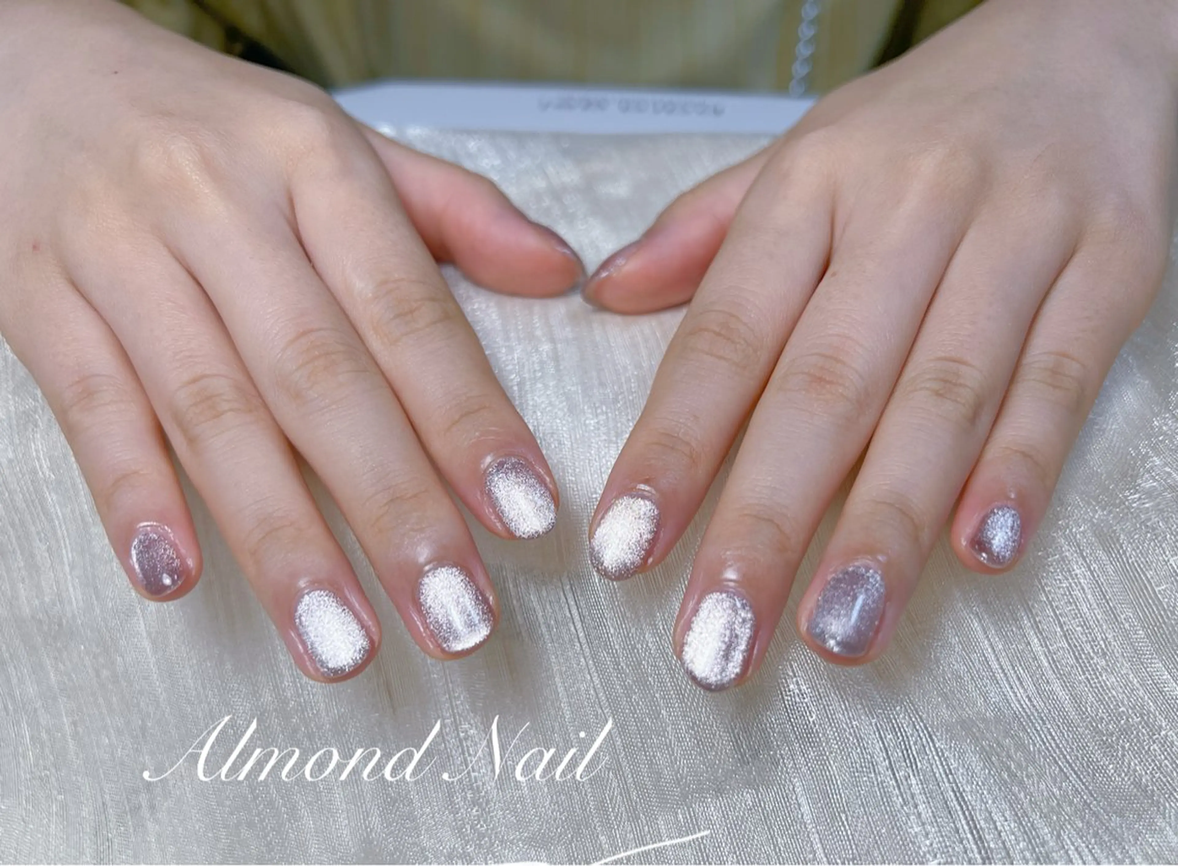 ネイル ハンドネイル Almond Nail 亀戸のネイルデザイン