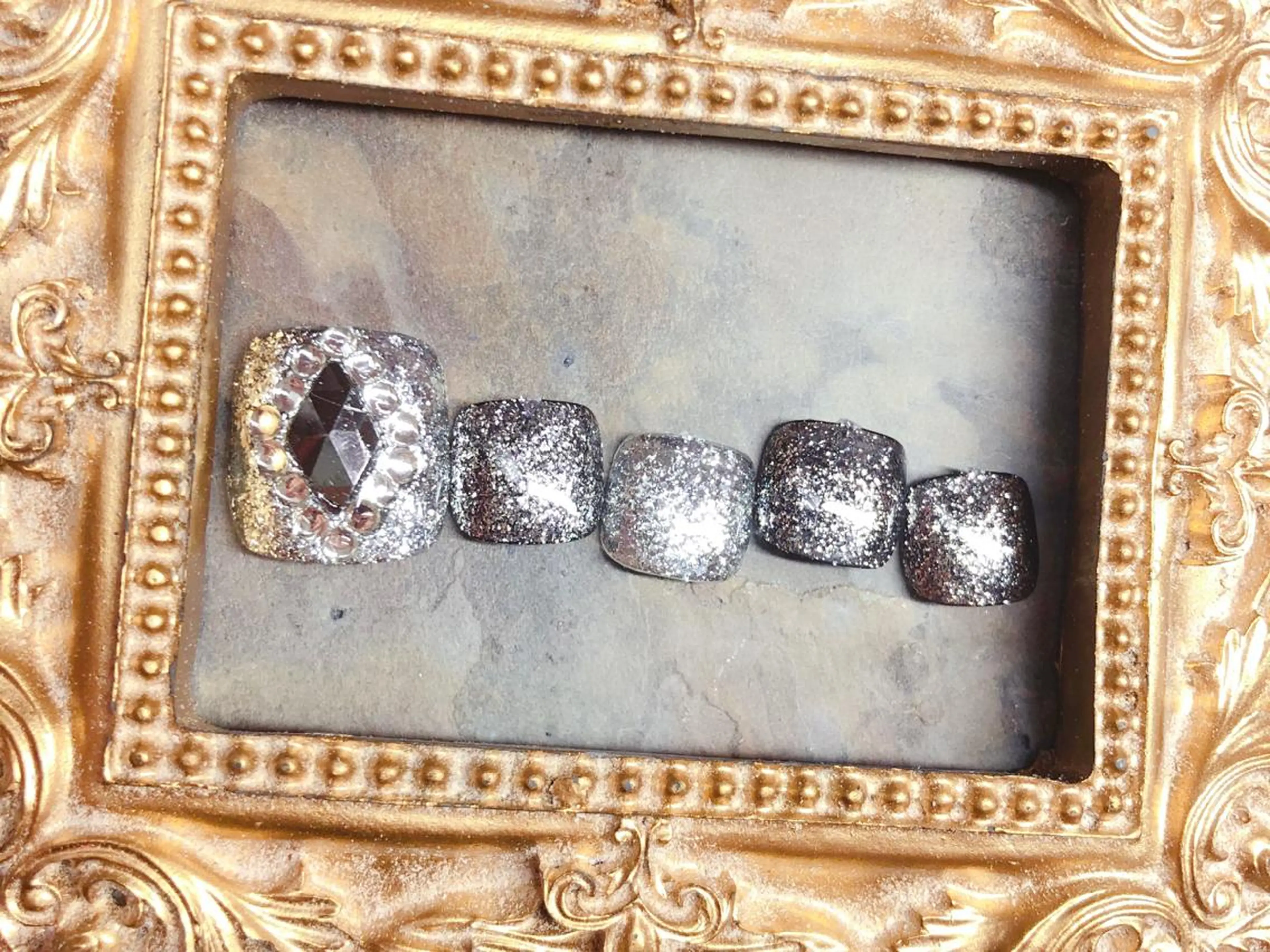 ネイル フットネイル マジックミラー所属・マジック ミラーのネイルデザイン