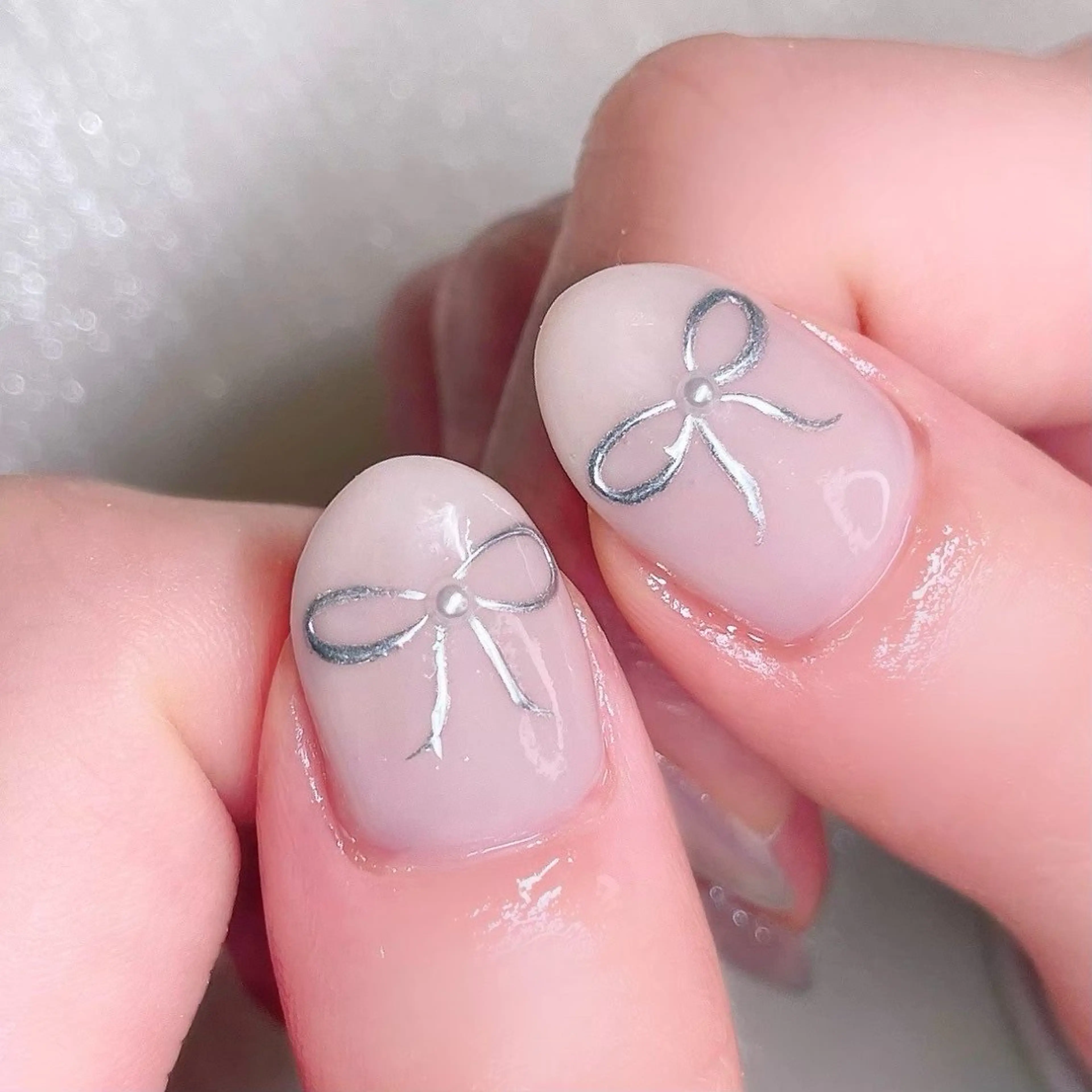 ネイル アートネイル 長さ出し リボン ハンドネイル Nailist SUZU所属・Nailist suzuのネイルデザイン