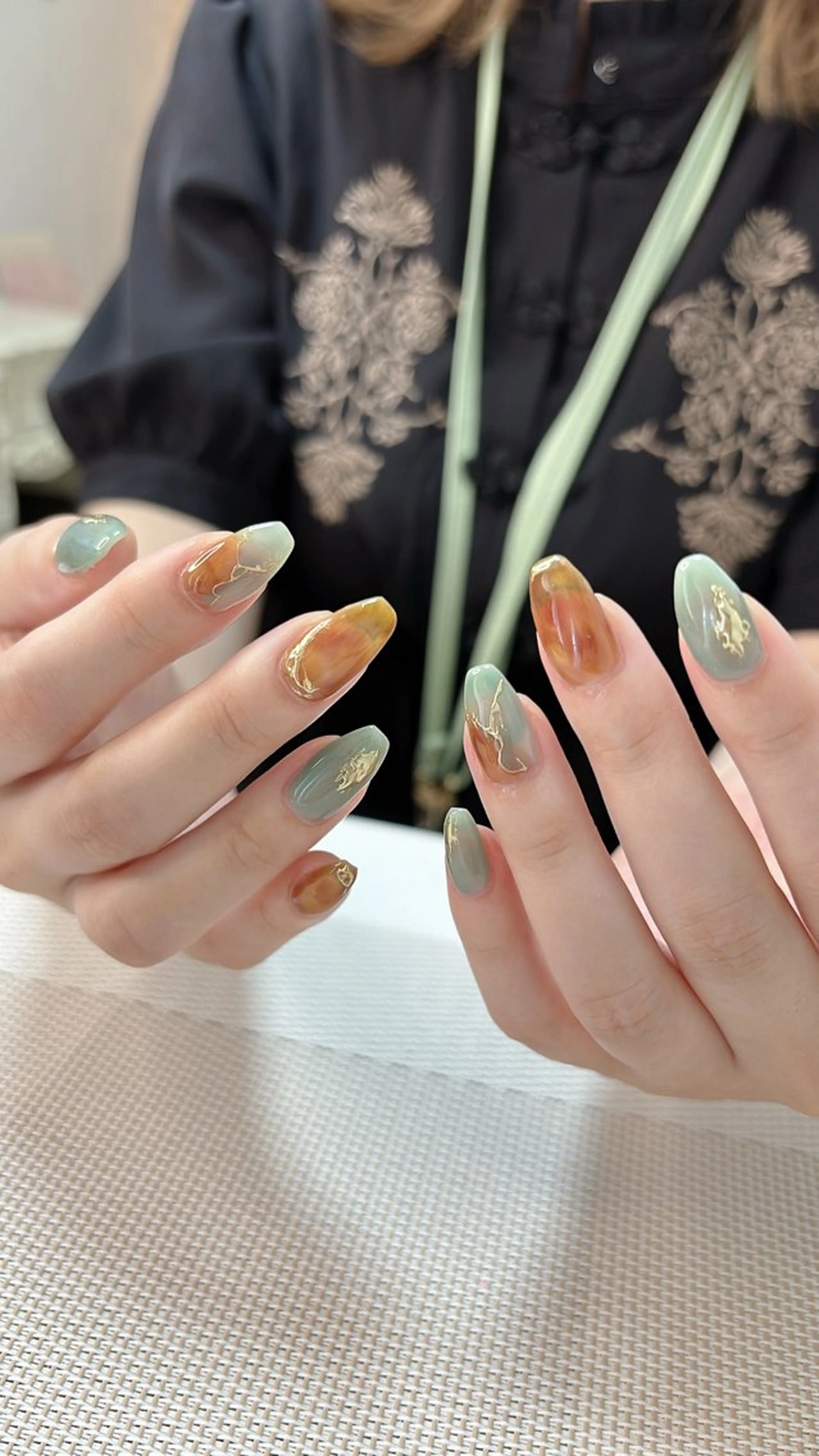 ネイル ネイルサロンD&D所属・劉 丹丹のネイルデザイン