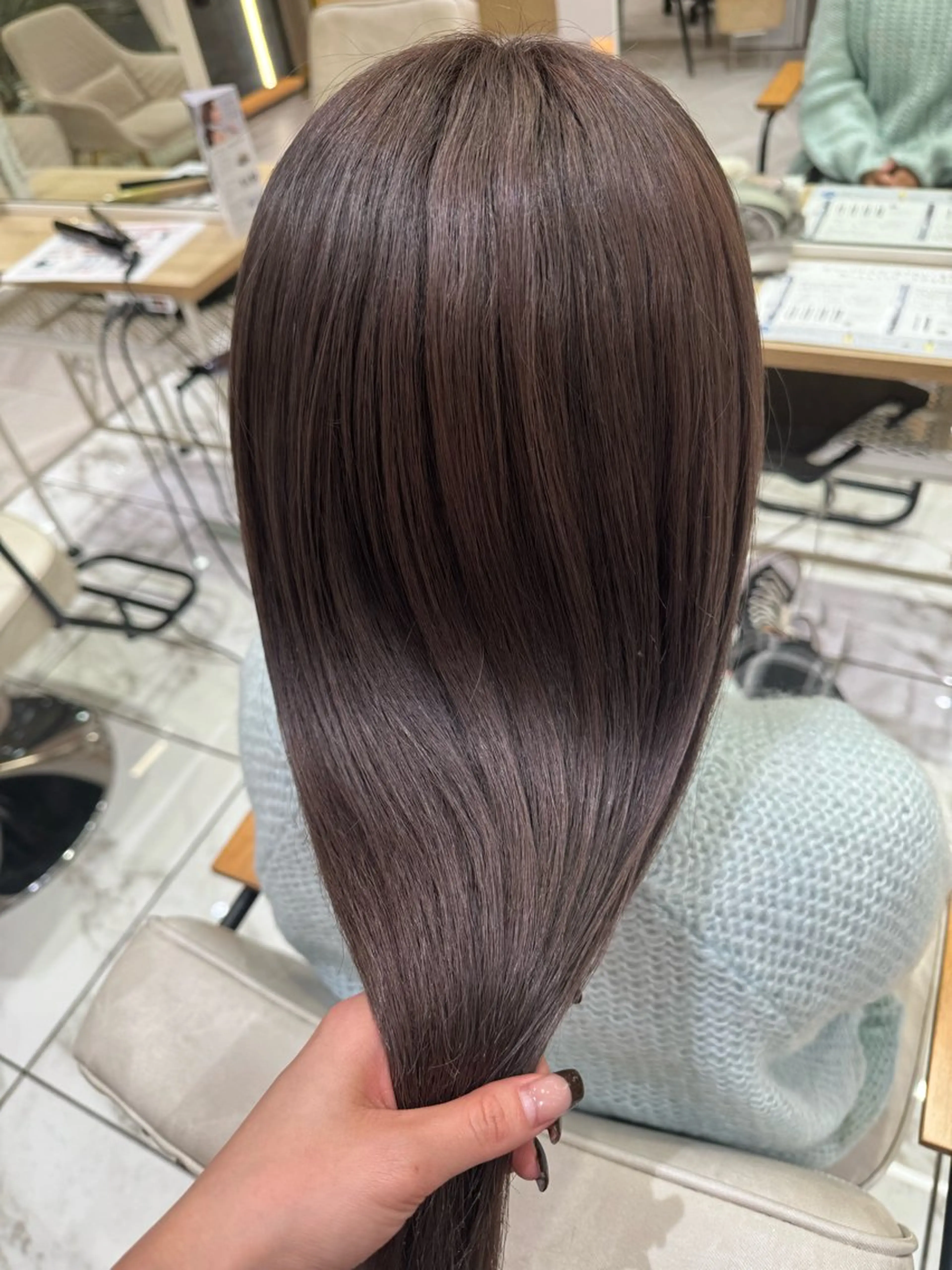 ロング カラー グレージュ ヘアカラー 学生人気no.1 🦋ナツミのヘアスタイル