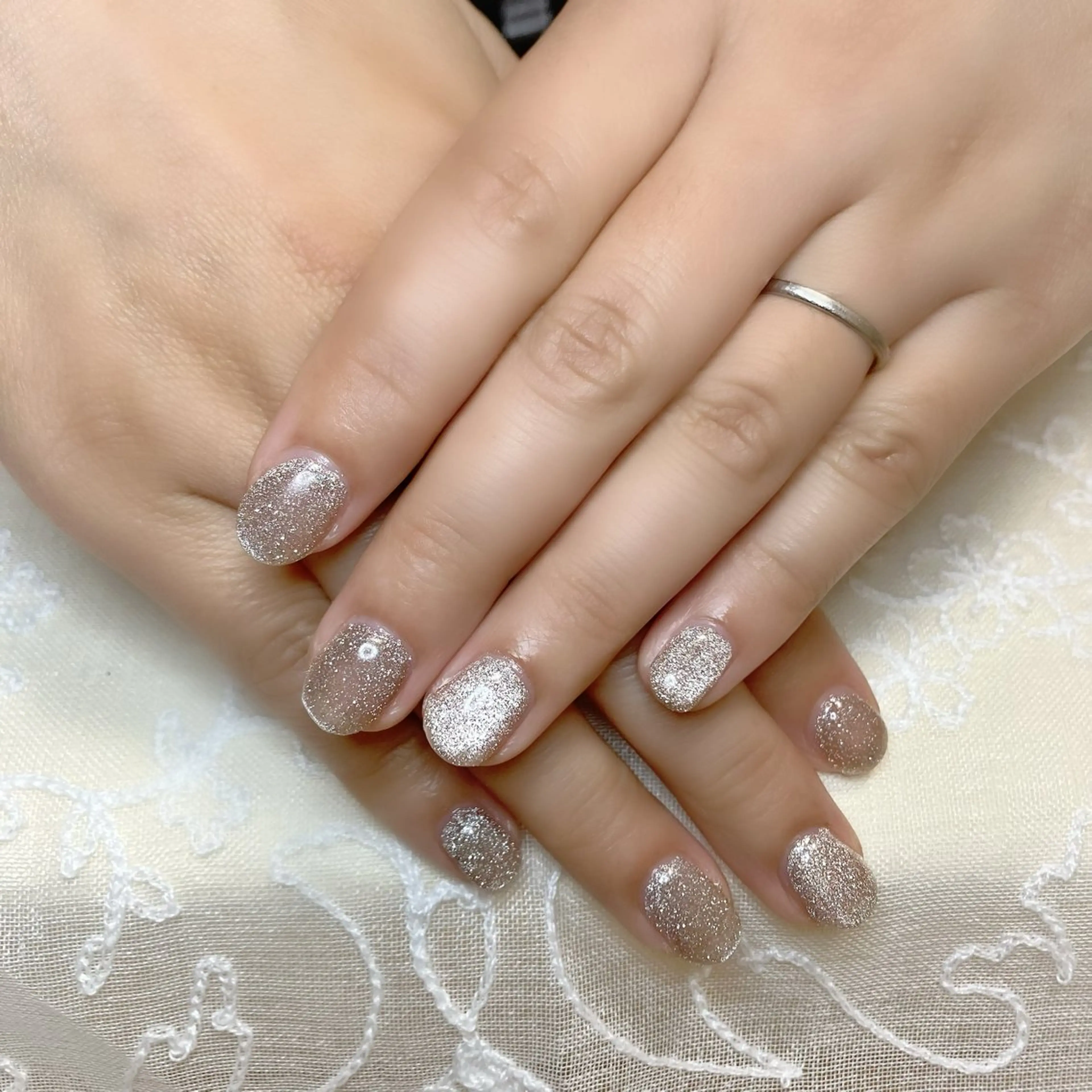 ネイル フラッシュネイル フラッシュマグ キラキラネイル ハンドネイル ネイルサロン ふきよせのネイルデザイン