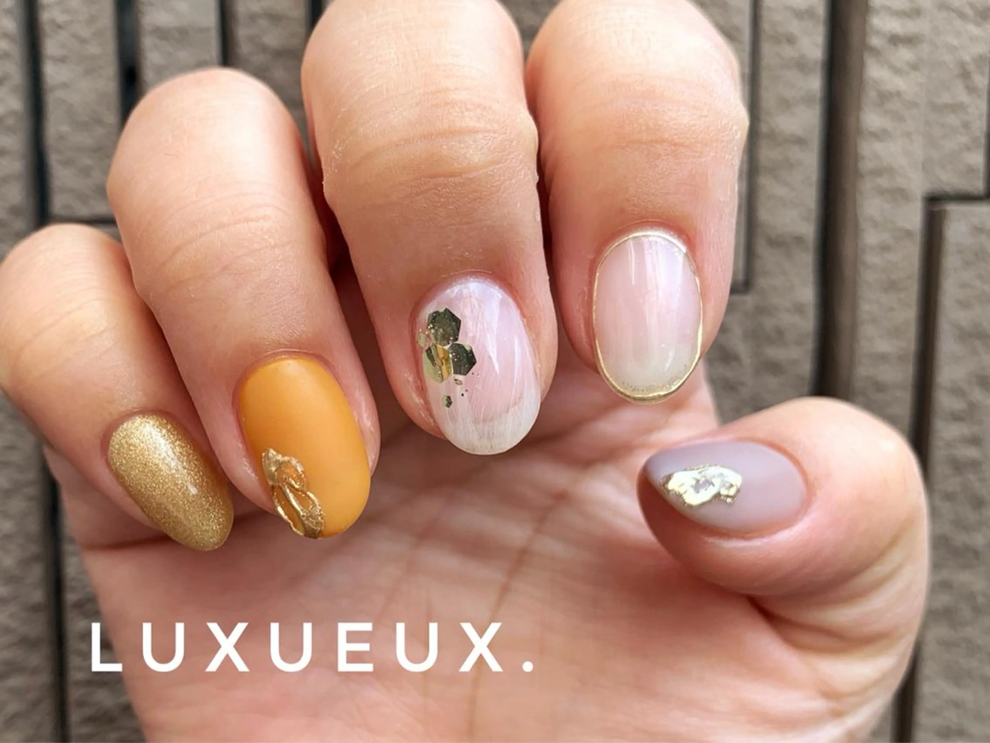 ネイル LUXUEUX春日店所属・LUXUEUX春日店 (ルクソー)のネイルデザイン