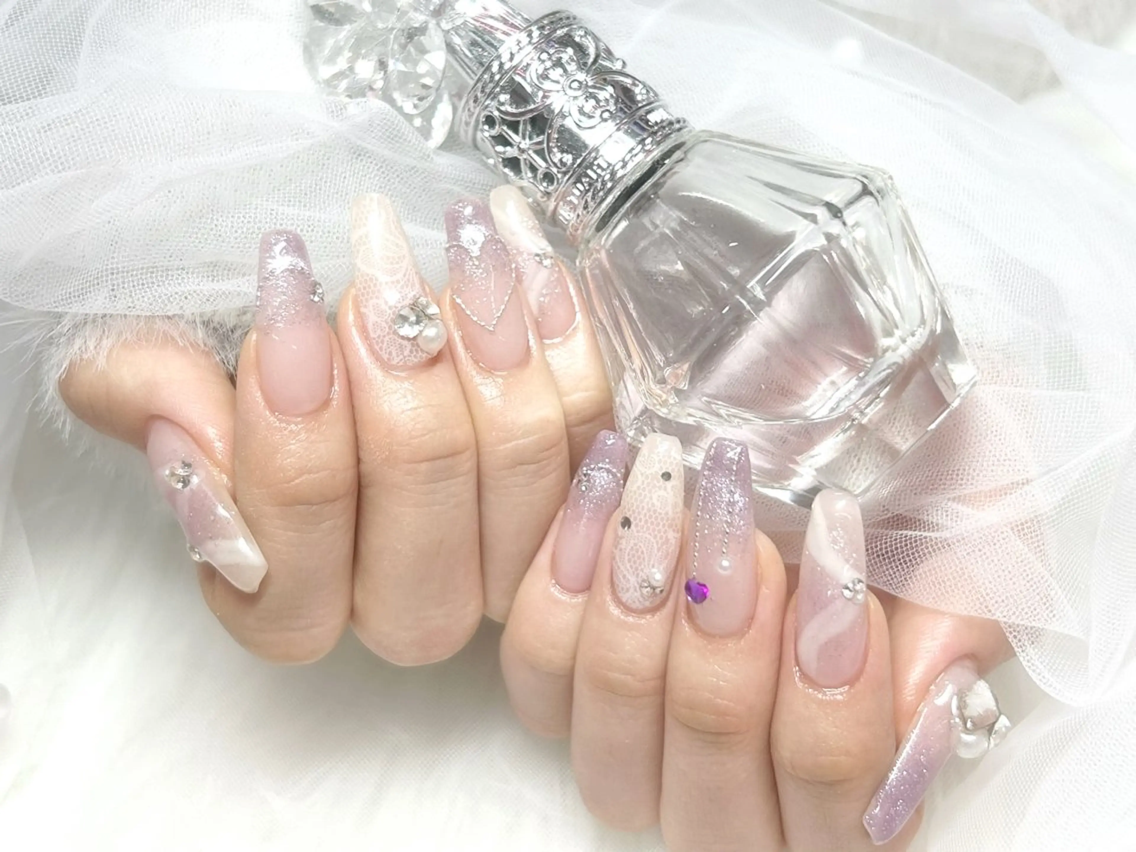 ネイル ハンドネイル hinata池袋 🎀WOLTOKYOのネイルデザイン