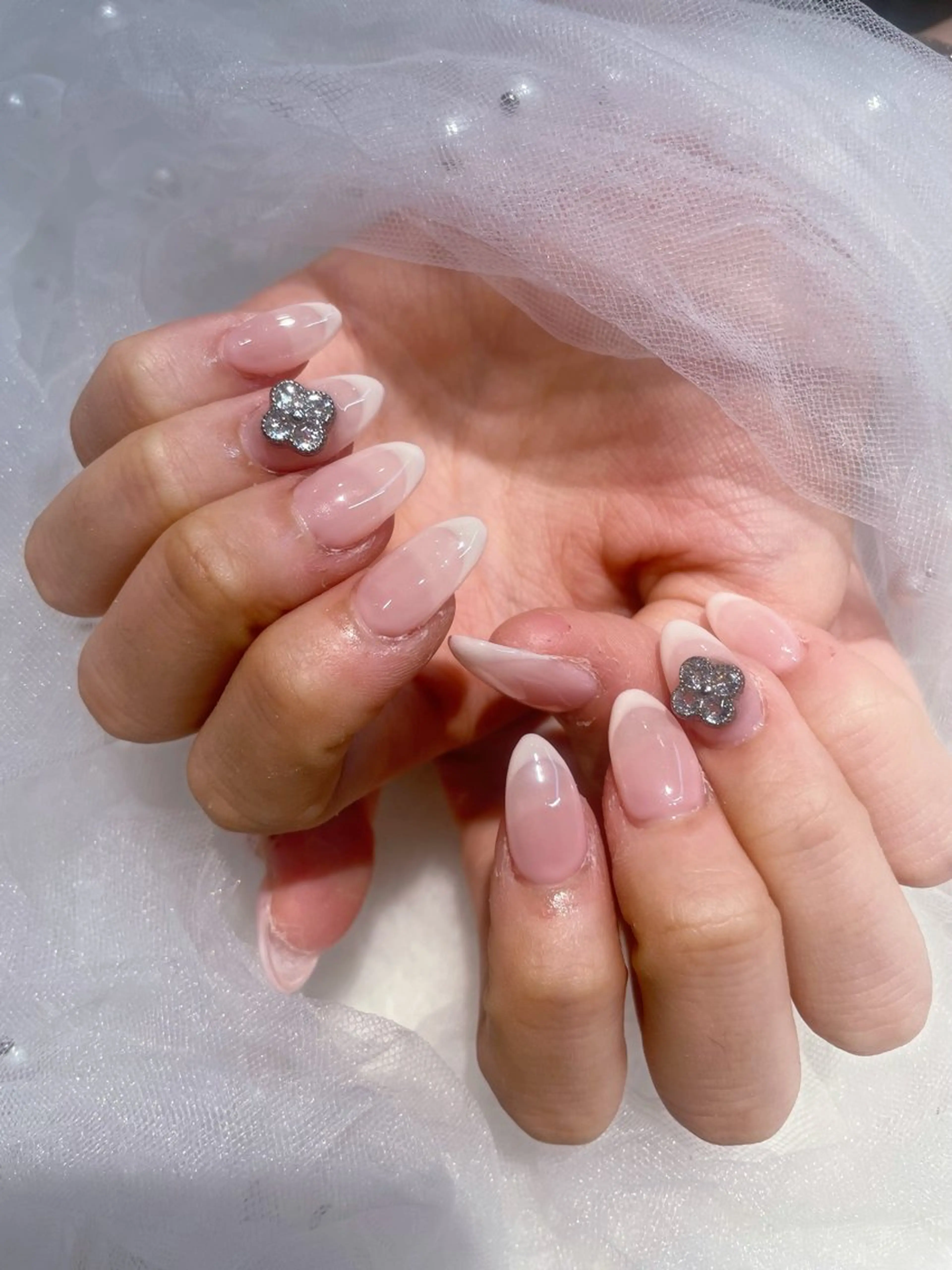 ネイル フレンチネイル I-nail Moeのネイルデザイン