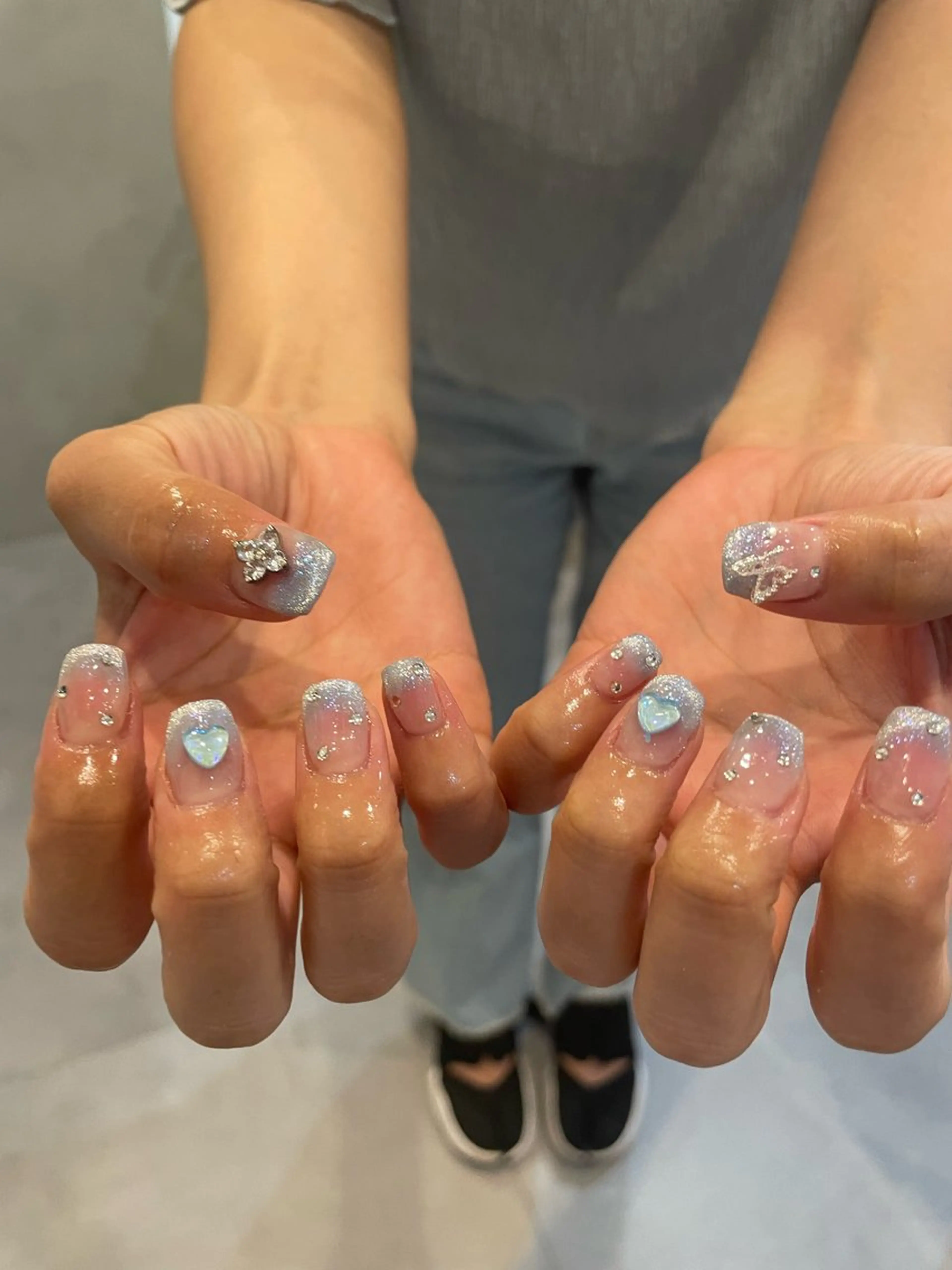 ネイル 束感まつ毛/ネイル/ LED♥KIRARAのマツエク・マツパデザイン