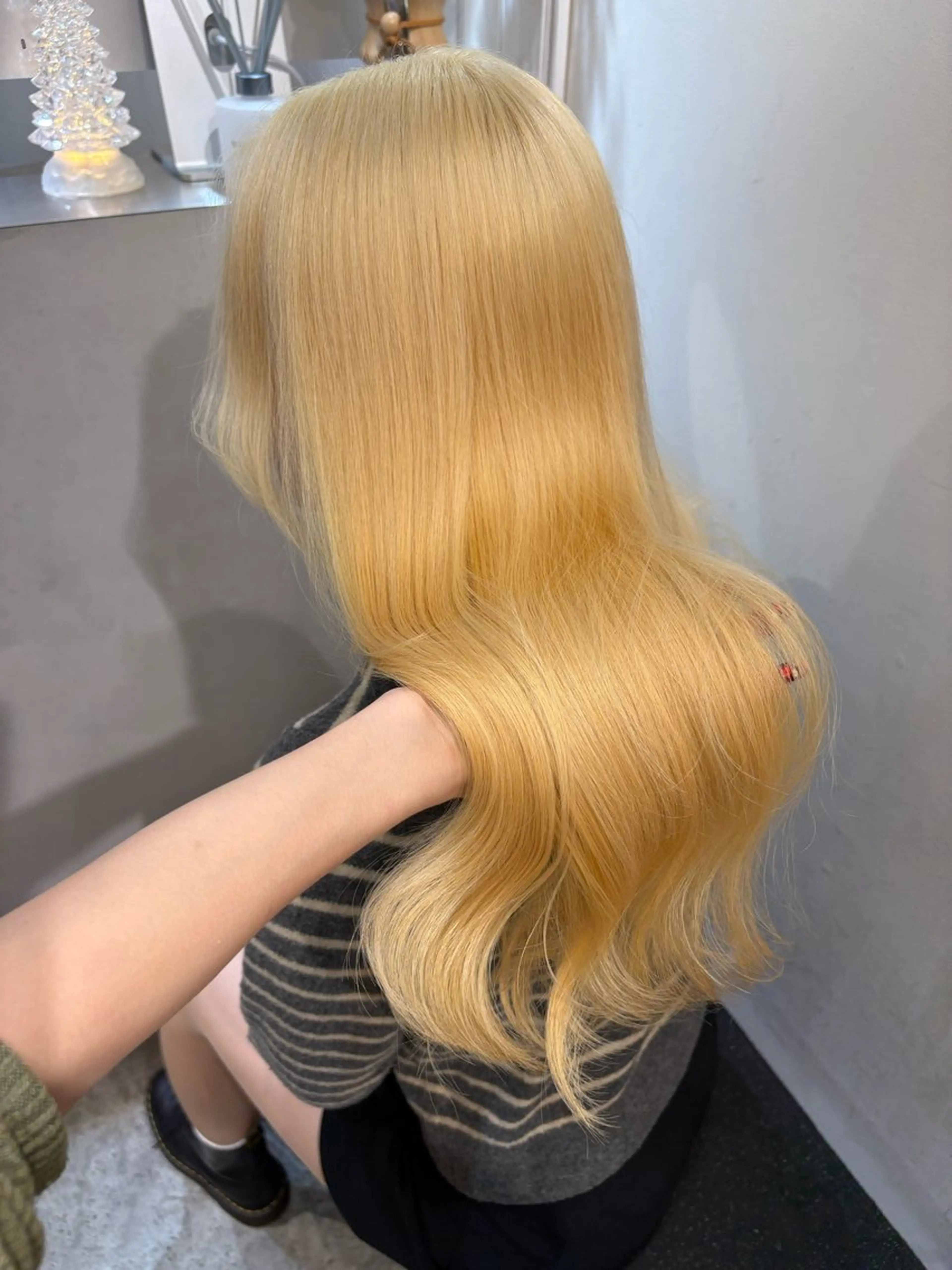 ロング カラー ブロンド カット ヘアカラー トリートメント 🧸艶々韓国ヘア 🧁mizunaのヘアスタイル