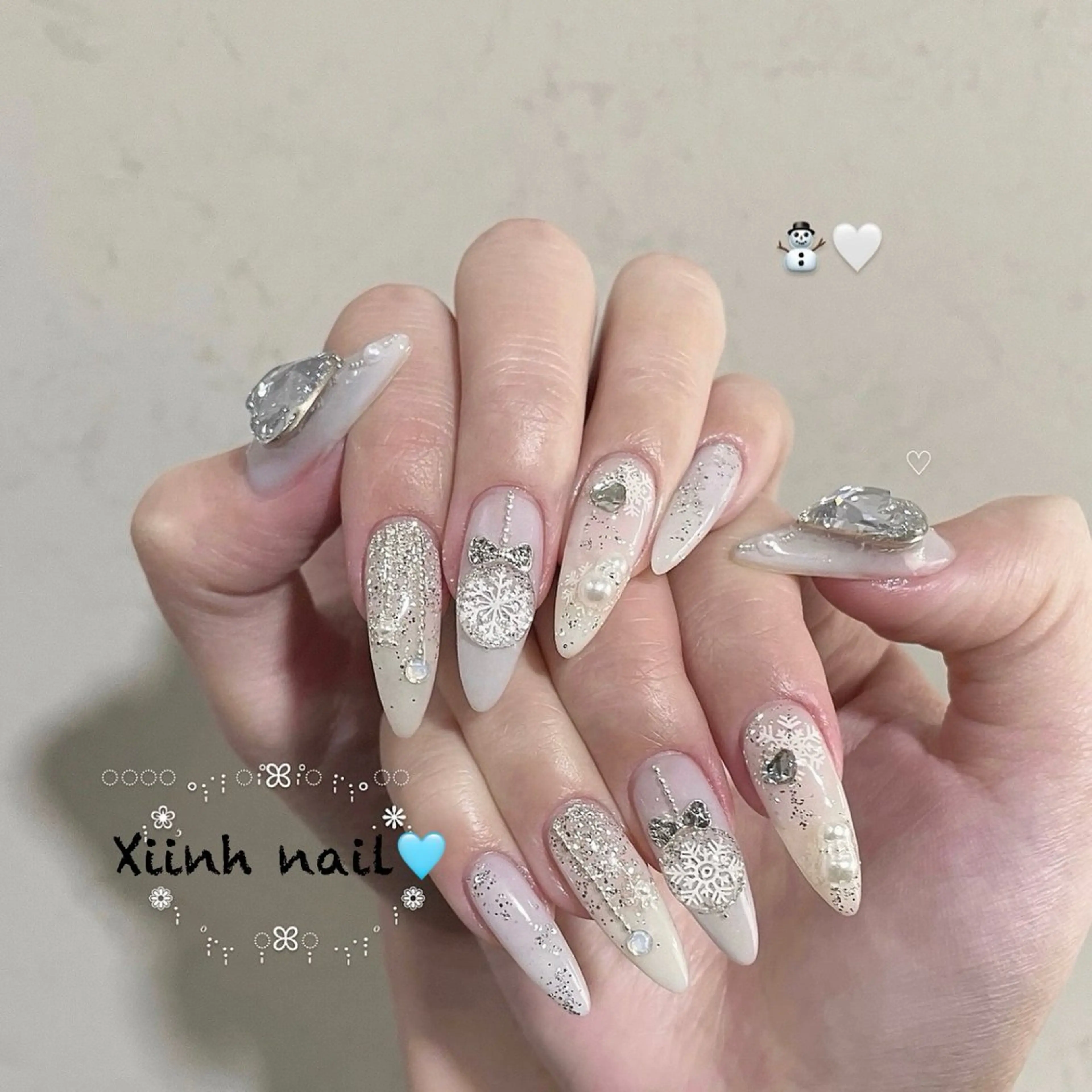 ネイル チークネイル 桜ネイル フットネイル ジェルネイル ハロウィン XIINH NAIL SALONのネイルデザイン