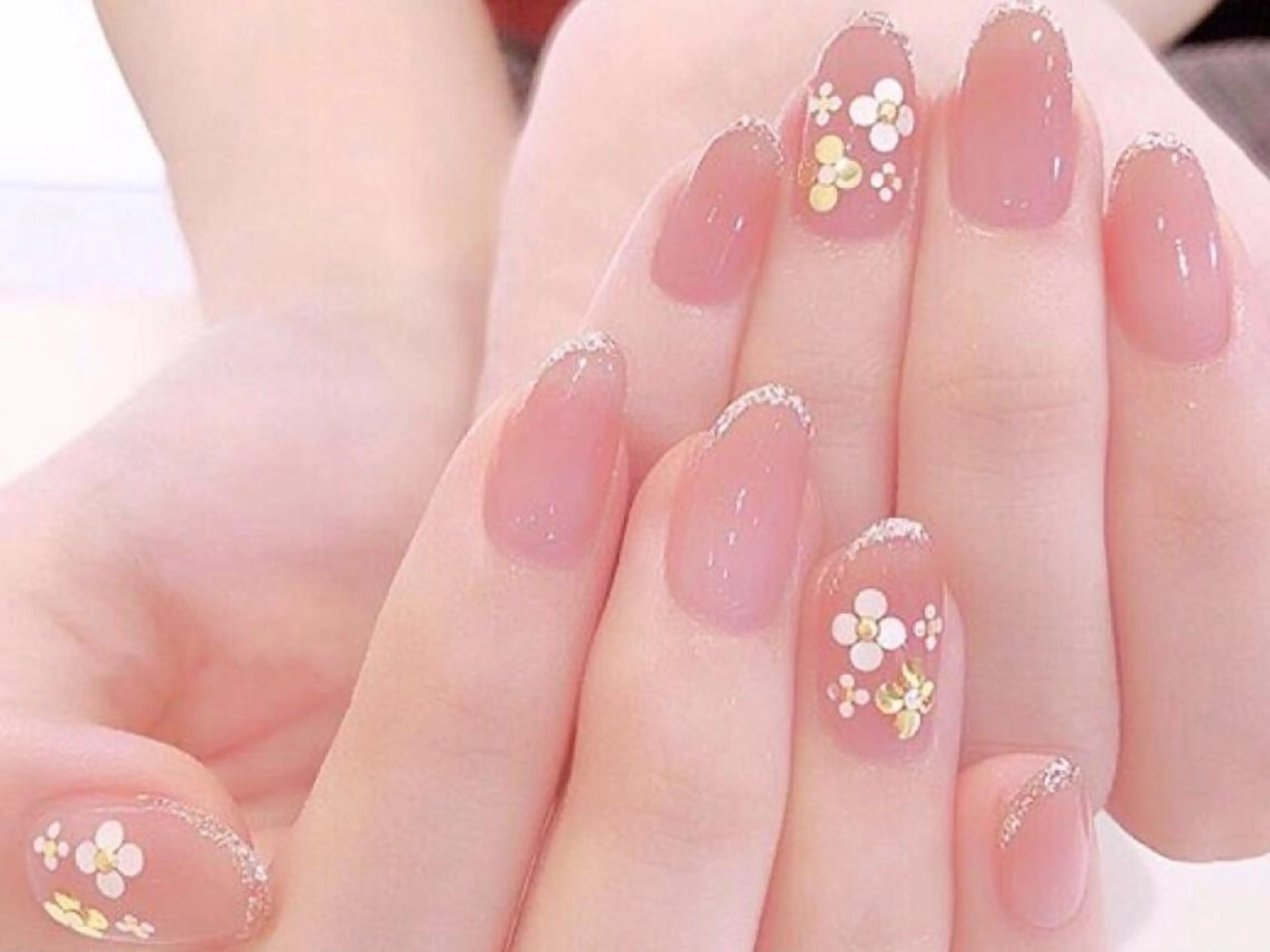 ネイル UU Salon所属・UU ゆきのネイルデザイン