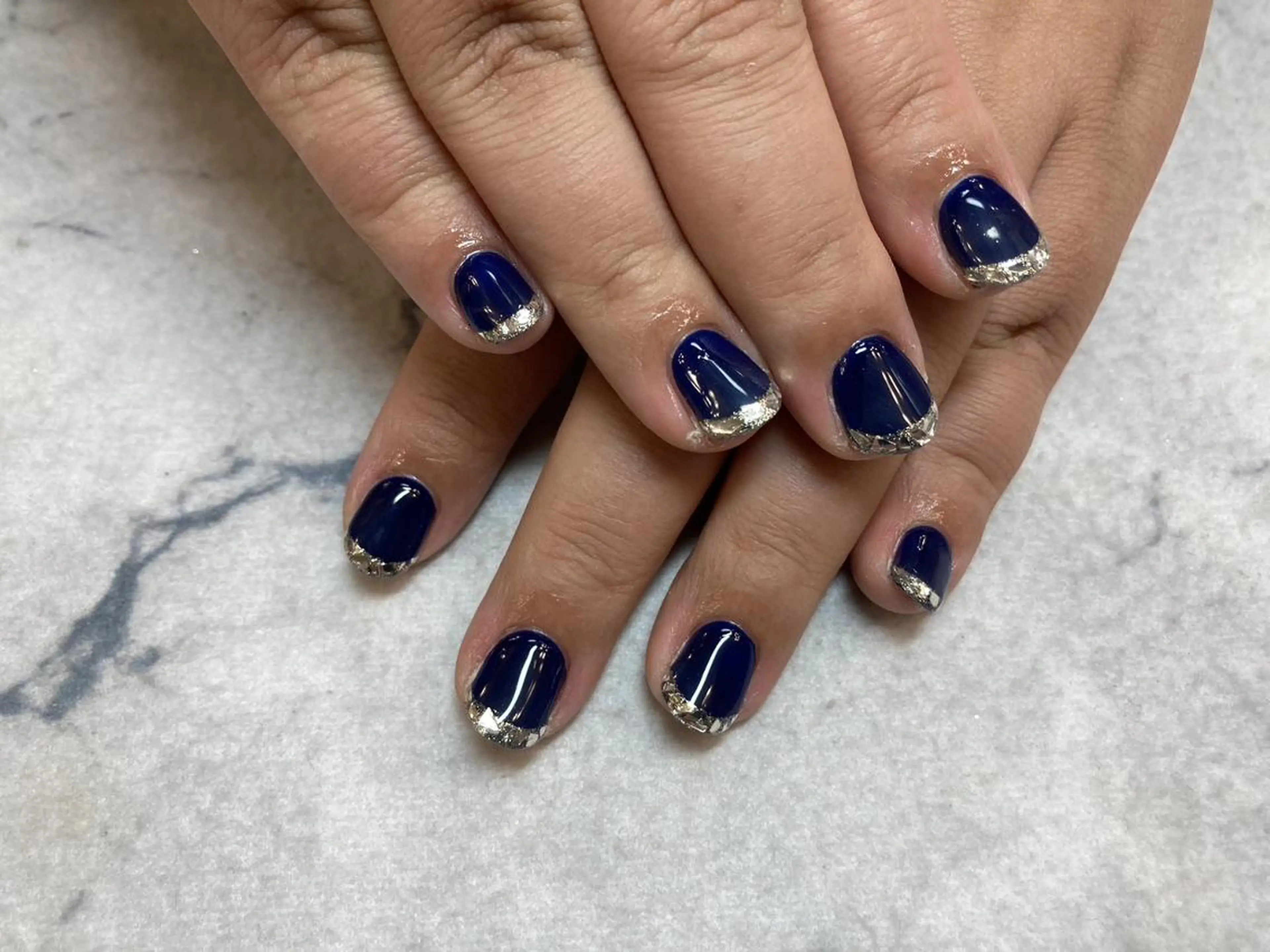 ネイル ネイルリボン 受付スタッフのネイルデザイン