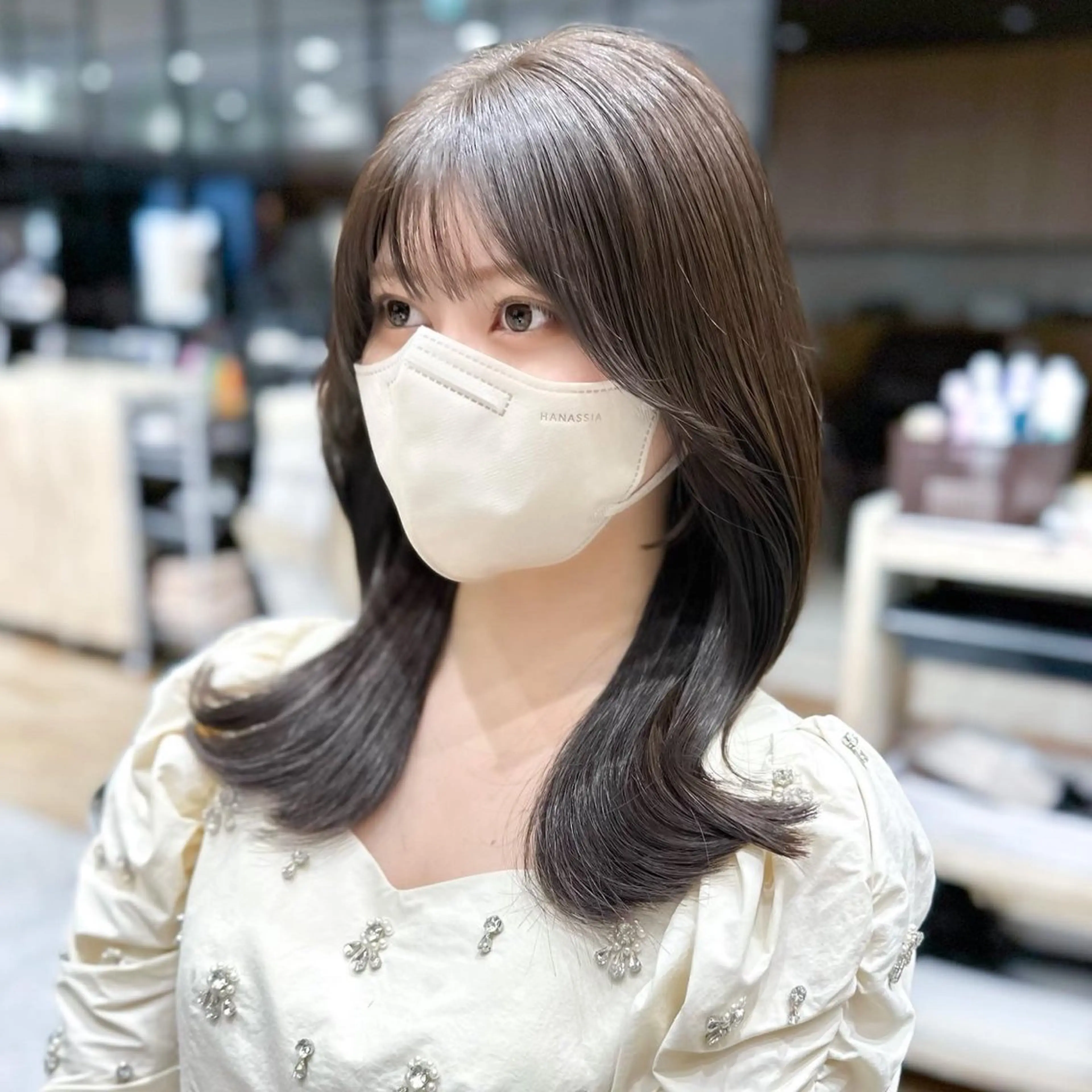 セミロング カラー ベージュカラー ブラウンカラー ブラウンベージュ くびれヘア 顔周りカット カット ヘアカラー トリートメント 顔周り/くびれヘア 韓国ヘア💕風間るなのヘアスタイル