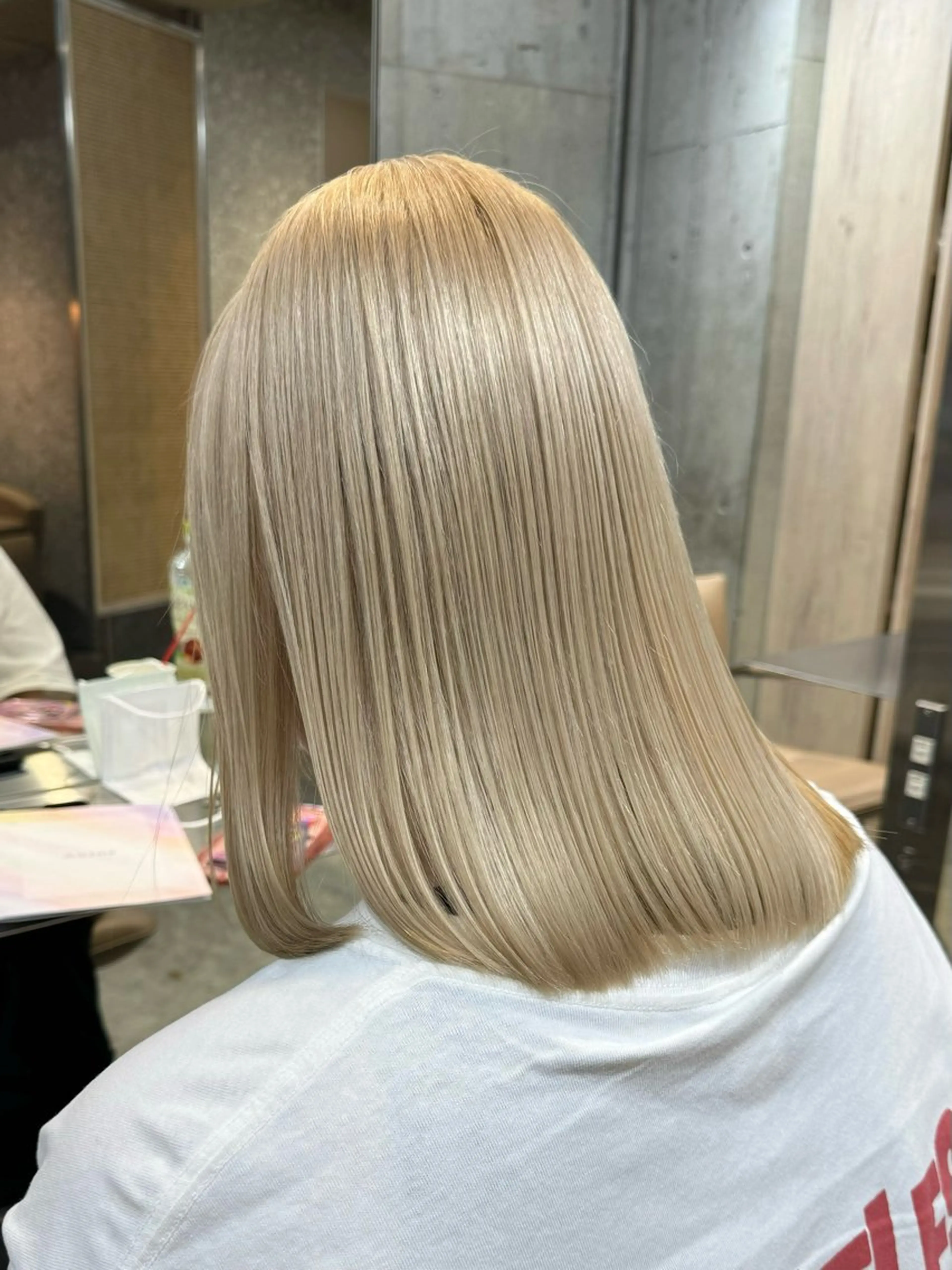 ミディアム カラー ブリーチカラー💫 Miku🫶🏻のヘアスタイル