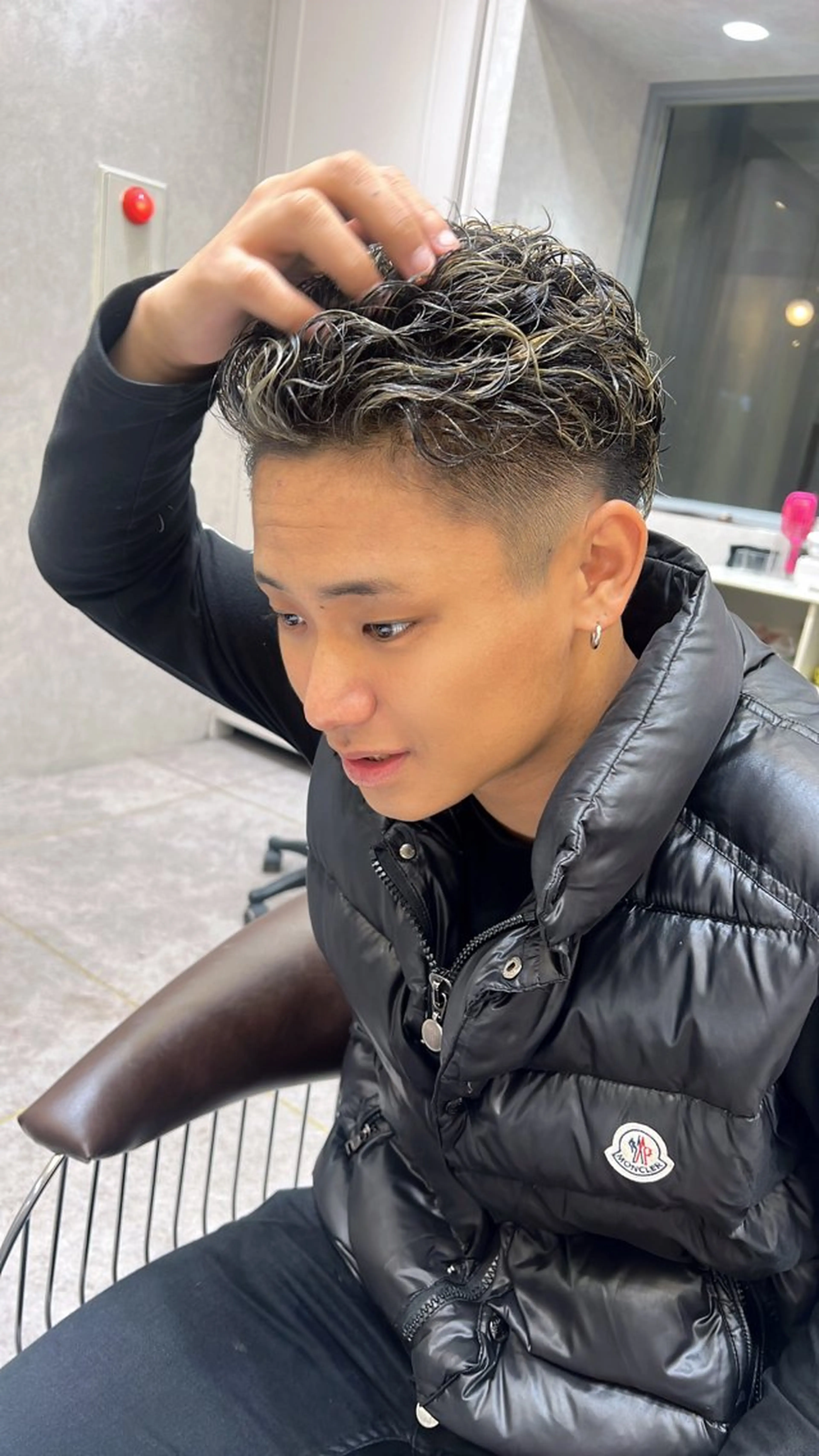 カラー パーマ メンズ ARIA💎縮毛矯正 ブリーチ💎複雑履歴のヘアスタイル