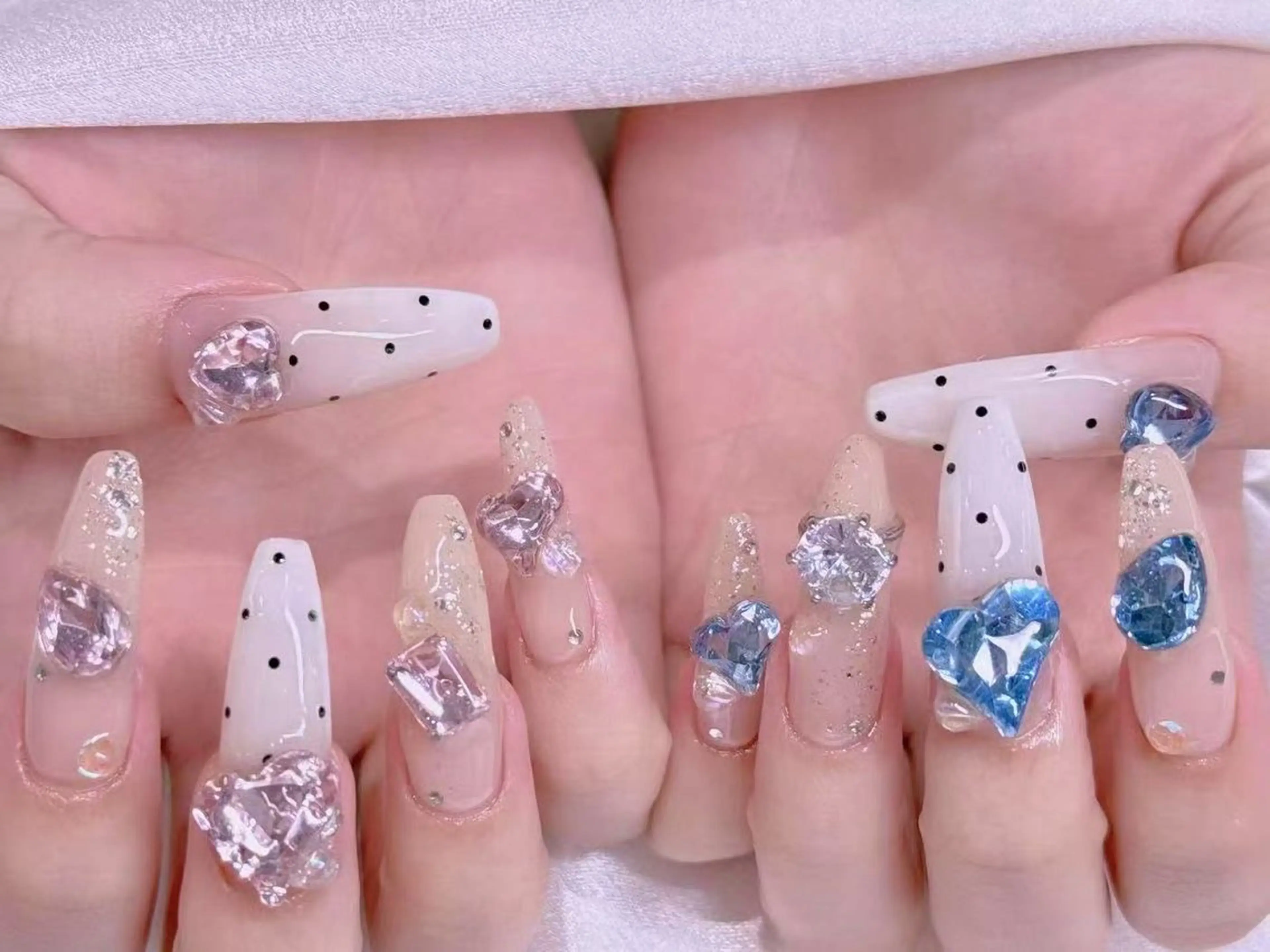 ネイル ハンドネイル リン リンのネイルデザイン