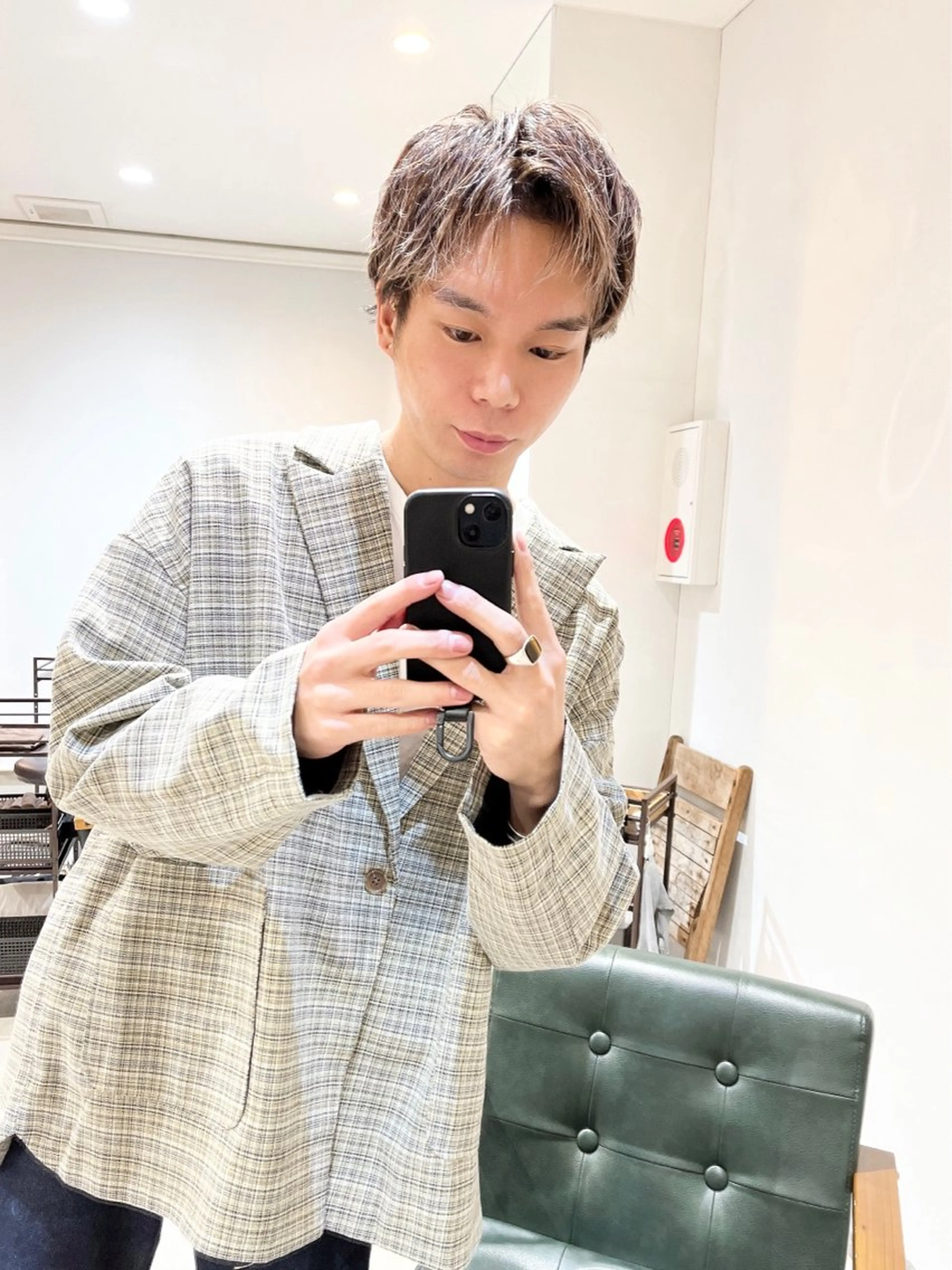 ショート ill副店長 立和田純也のヘアスタイル