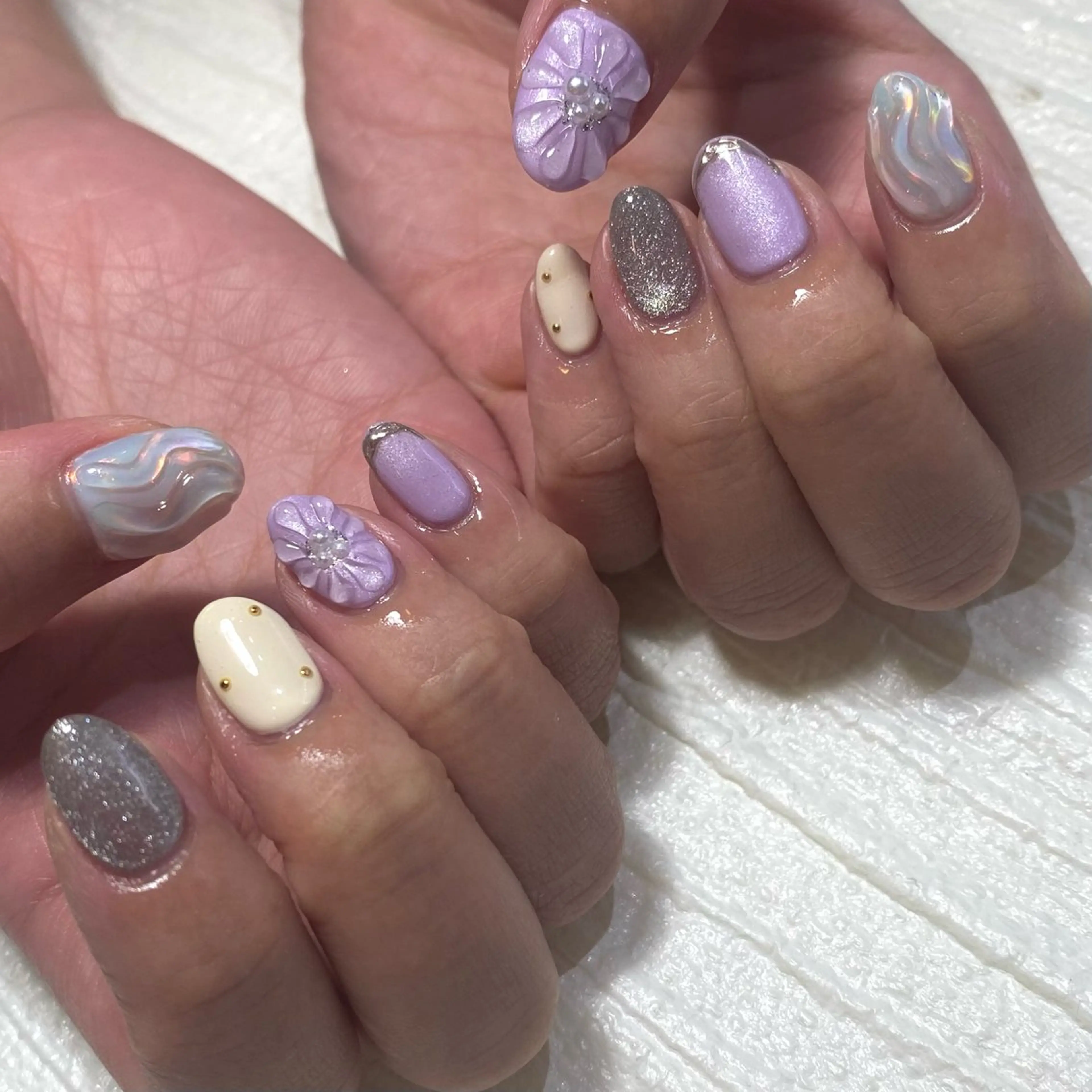 ネイル ハンドネイル FULL MOONのネイルデザイン