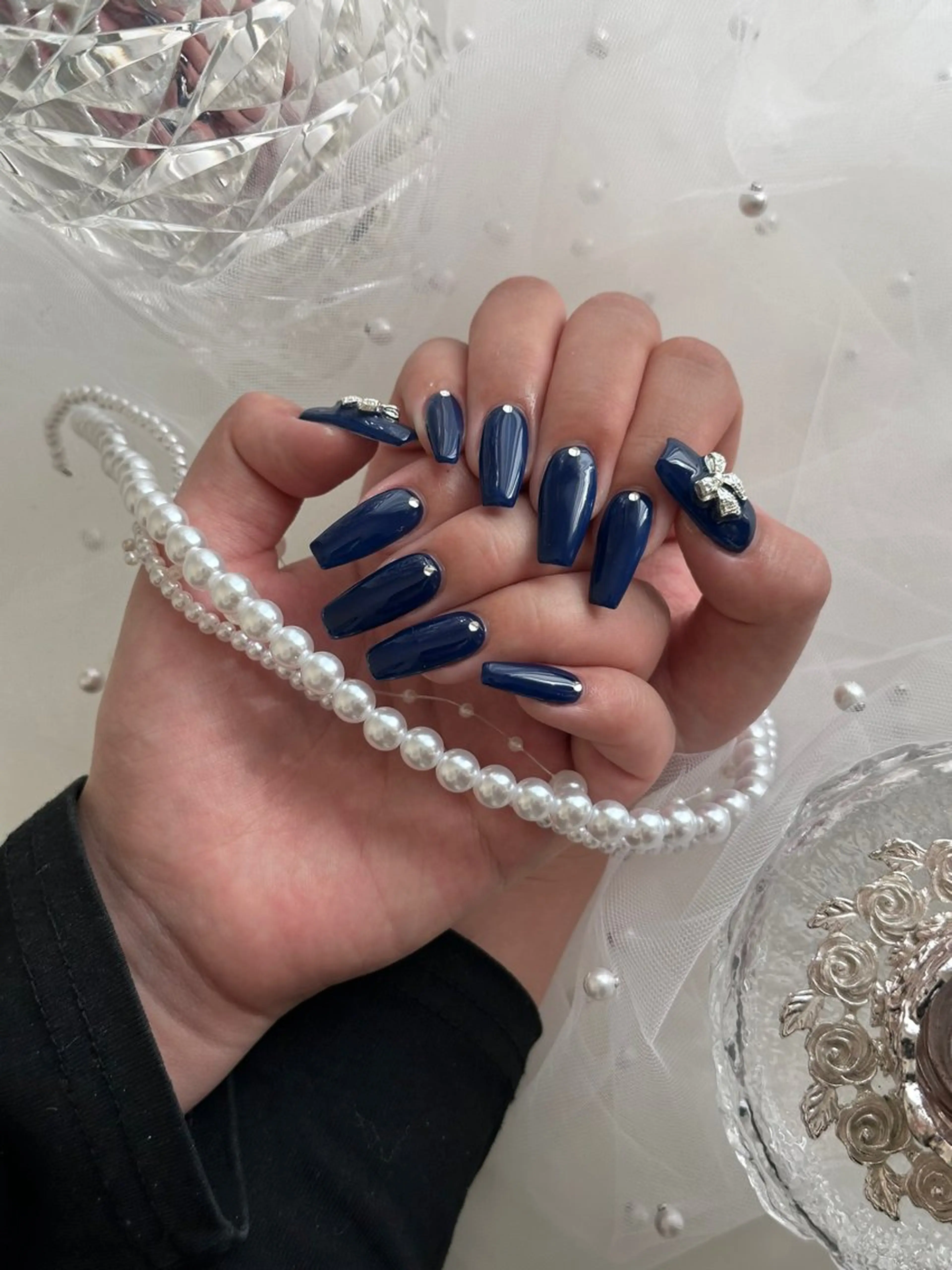 ネイル ハンドネイル CREVIO 小美玉店所属・CREVIO小美玉店 店長RIRIのネイルデザイン