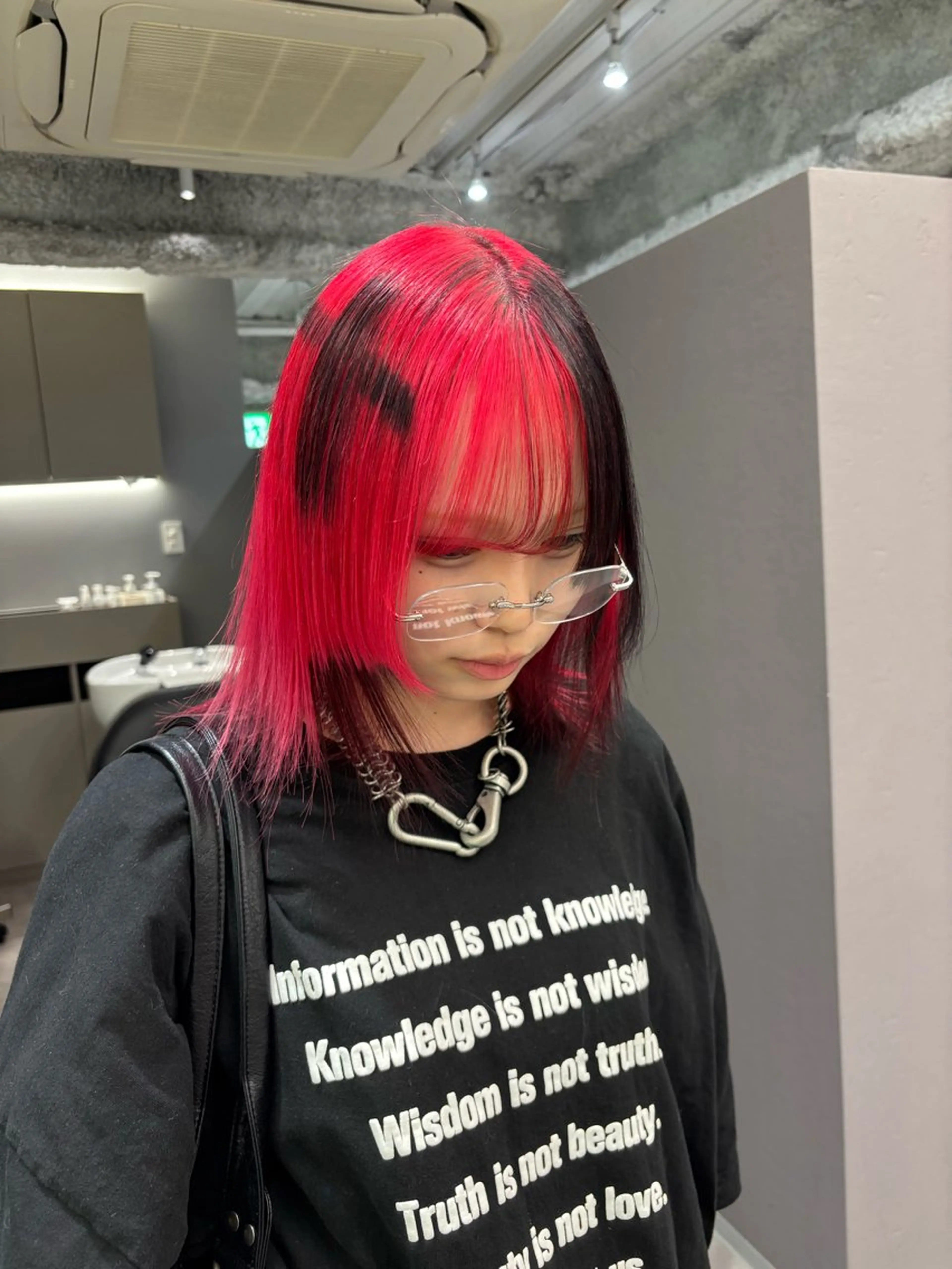 ミディアム カラー ブロンド 縮毛矯正 名古屋／デザイン／ ブリーチ/松井亮磨のヘアスタイル