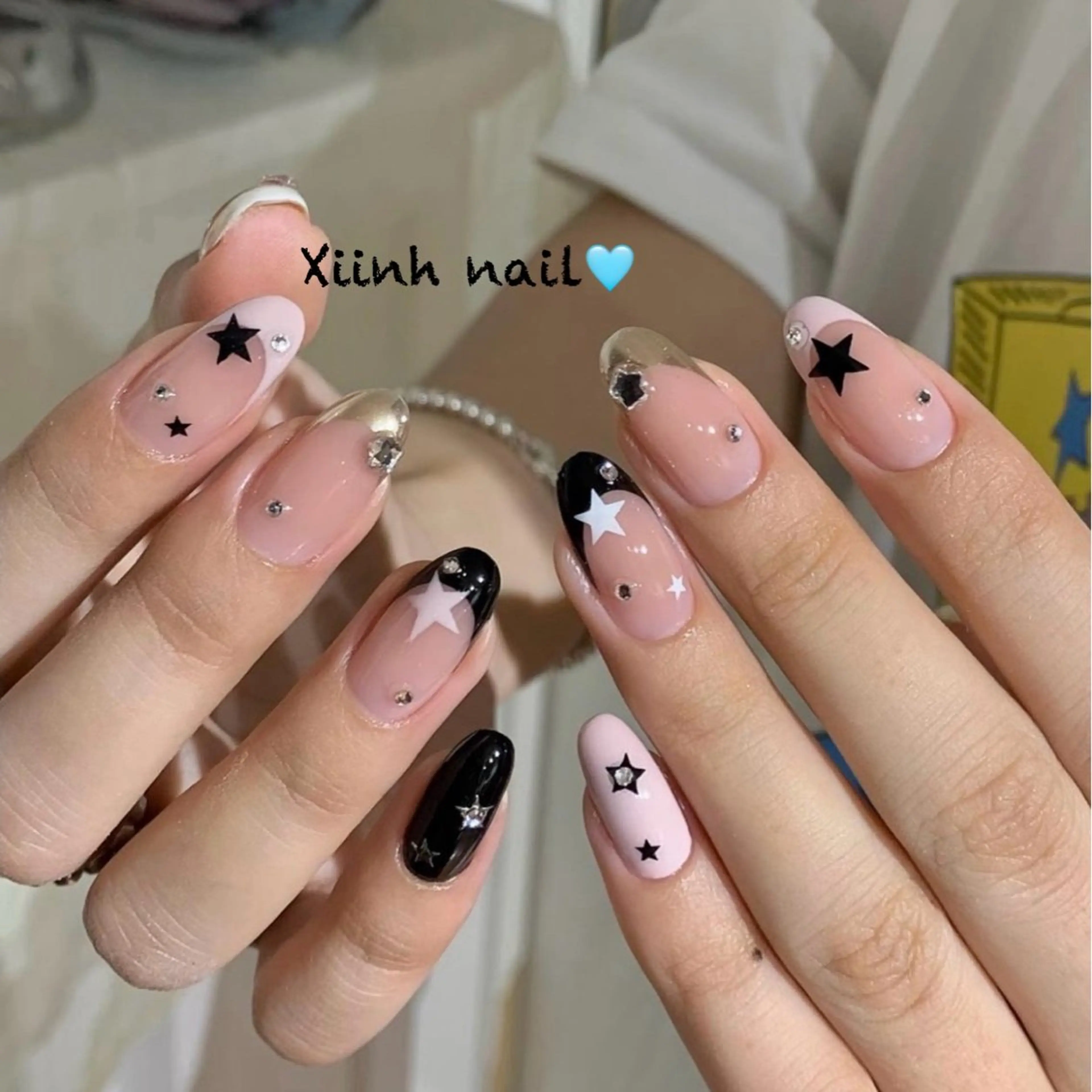 ネイル チークネイル フットネイル フレンチネイル ジェルネイル ハロウィン ハンドネイル XIINH NAIL SALONのネイルデザイン