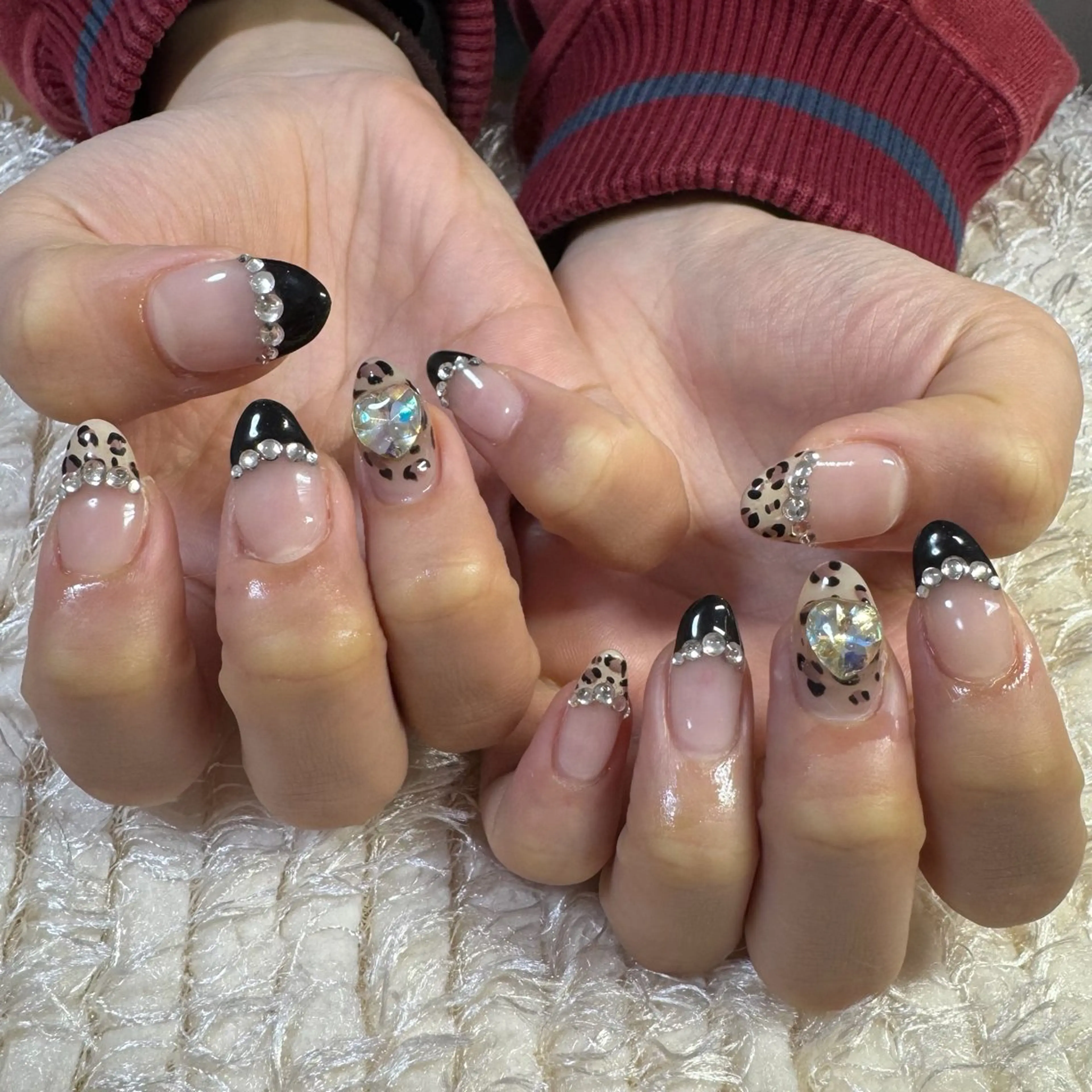 ネイル ハンドネイル フットネイル nailsalon momoのネイルデザイン