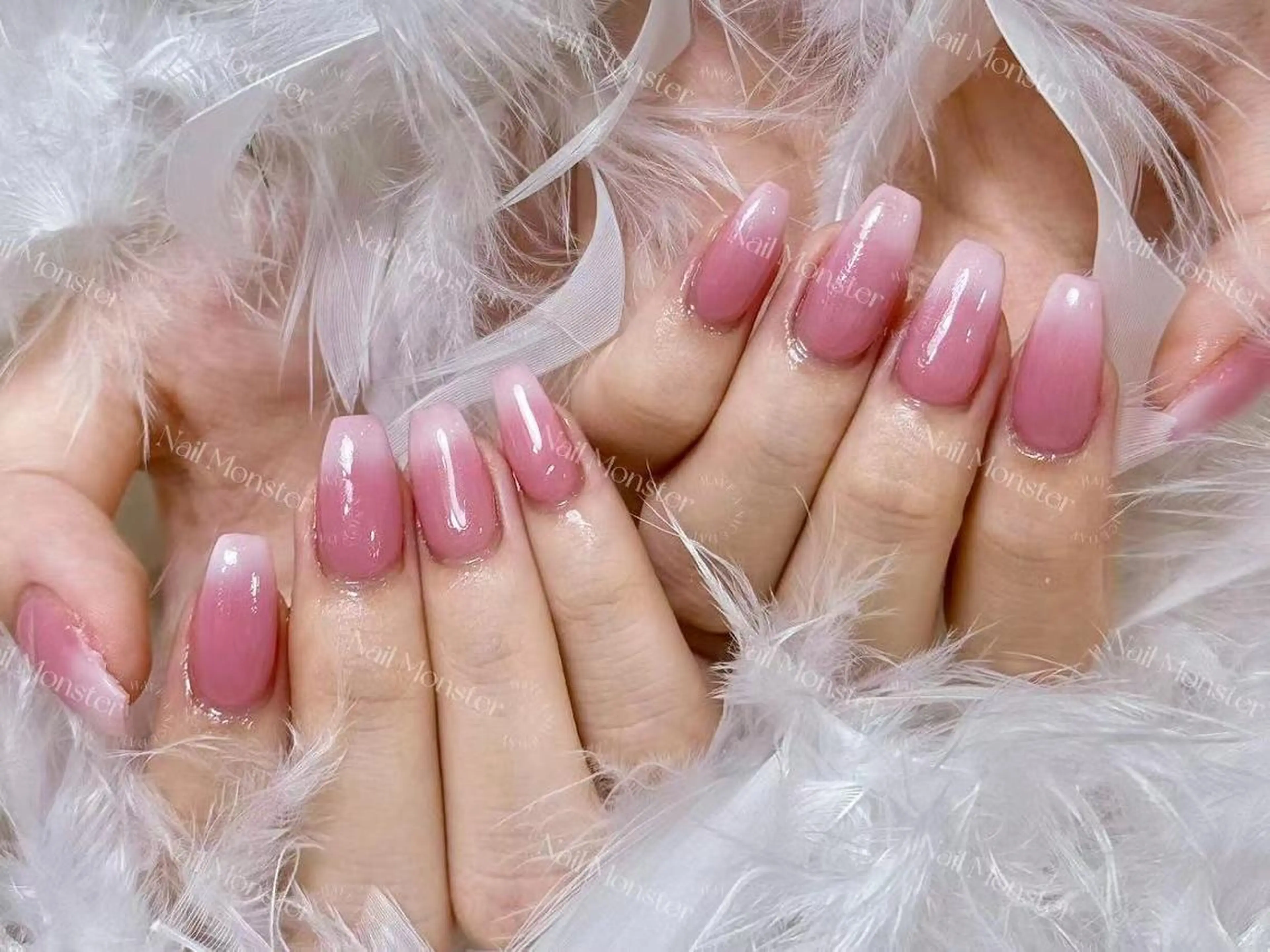 【11月オフ全て無料中】🌸ソフトジェルオフ無料❤カラーグラデーション✨の写真