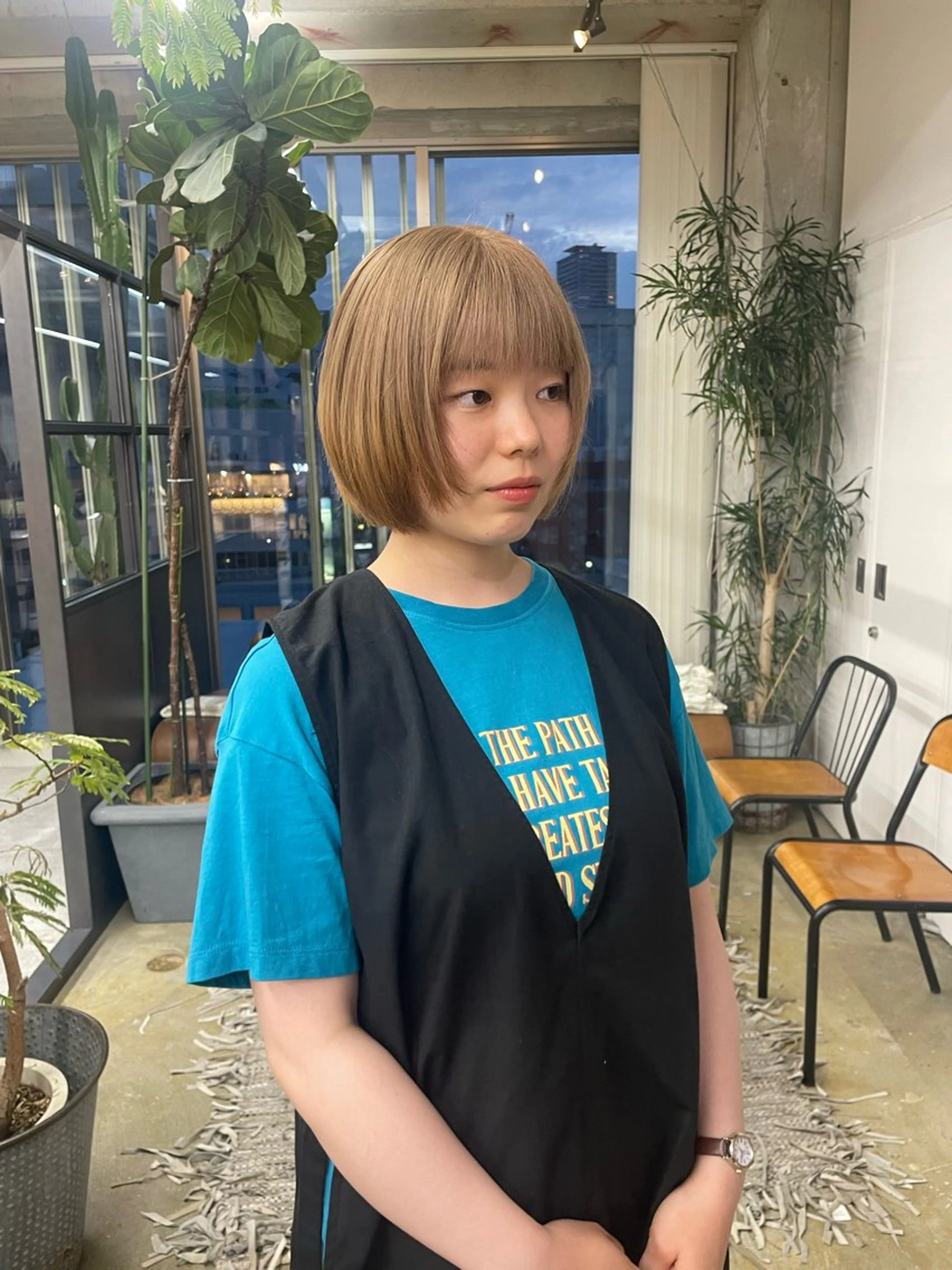 🔅ケアブリーチ＋カラー+整えカット🔅の写真