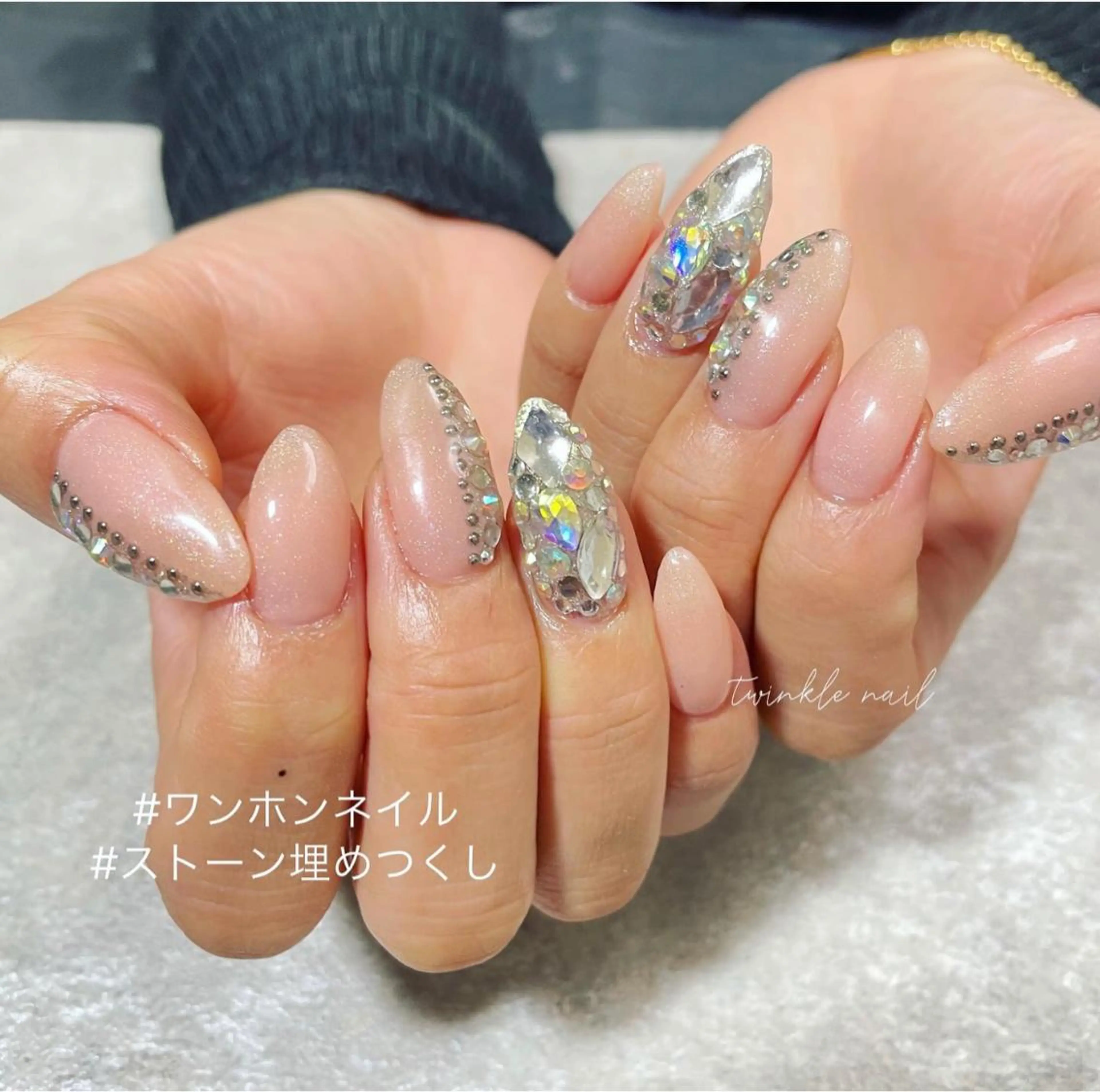 ネイル オーロラネイル クリアネイル 成人式 長さ出し フレンチネイル sincere nailのネイルデザイン