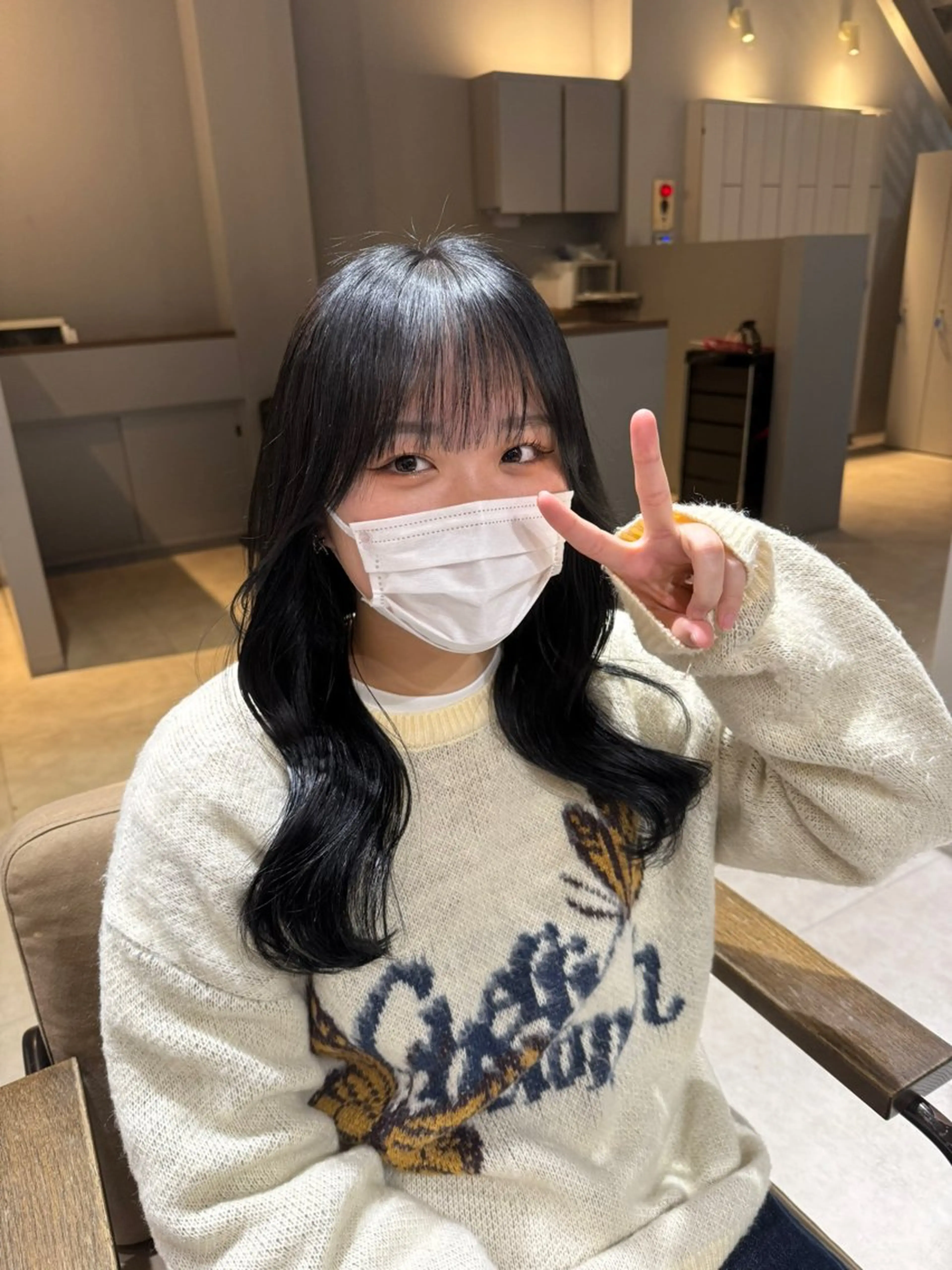 ロング カラー 韓国風ヘア カット ヘアカラー エマ ピボット 中川店所属・富原崇太/切りっぱな しボブ/透明感カラーのヘアスタイル