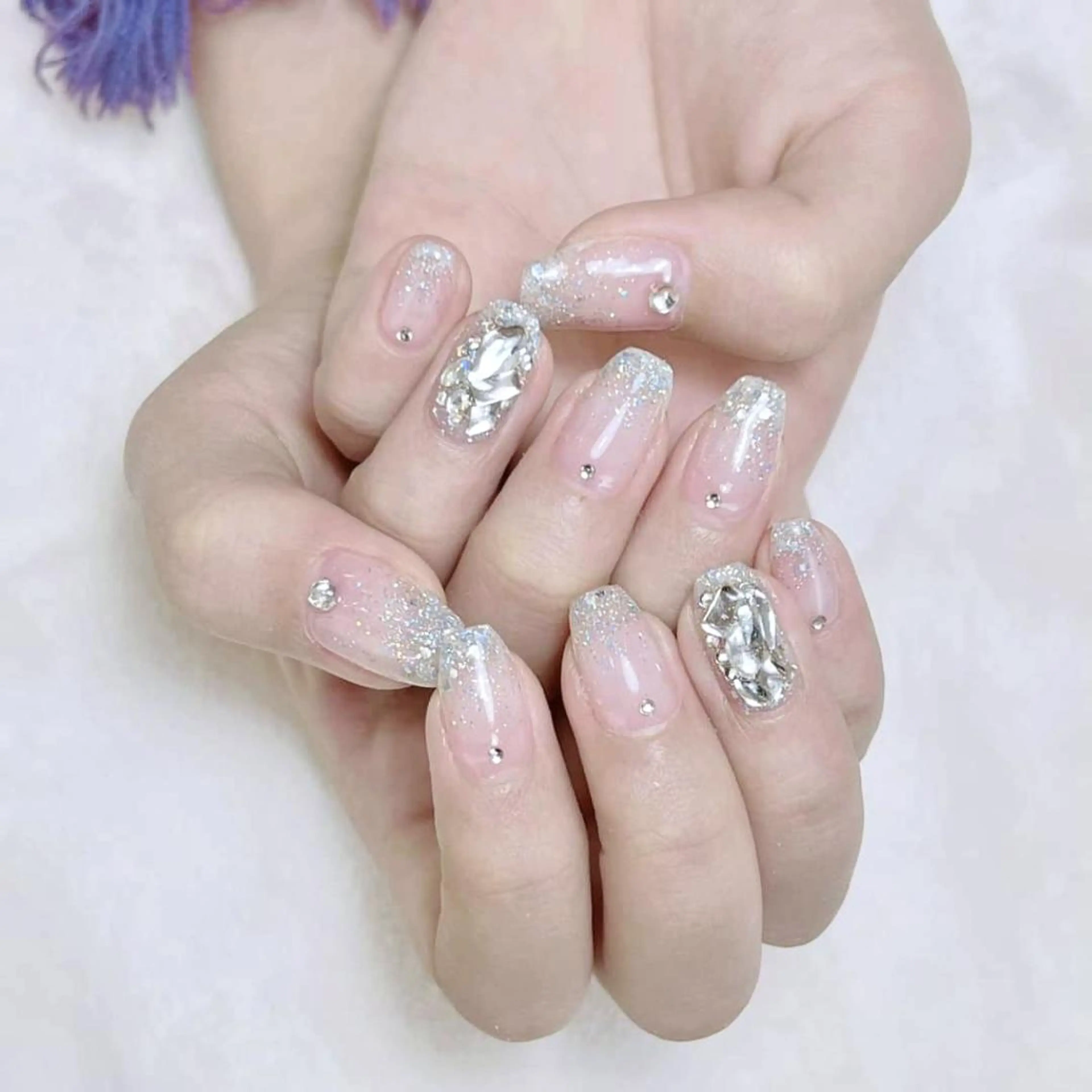 ネイル RAFFINE 月🦋🩵のネイルデザイン