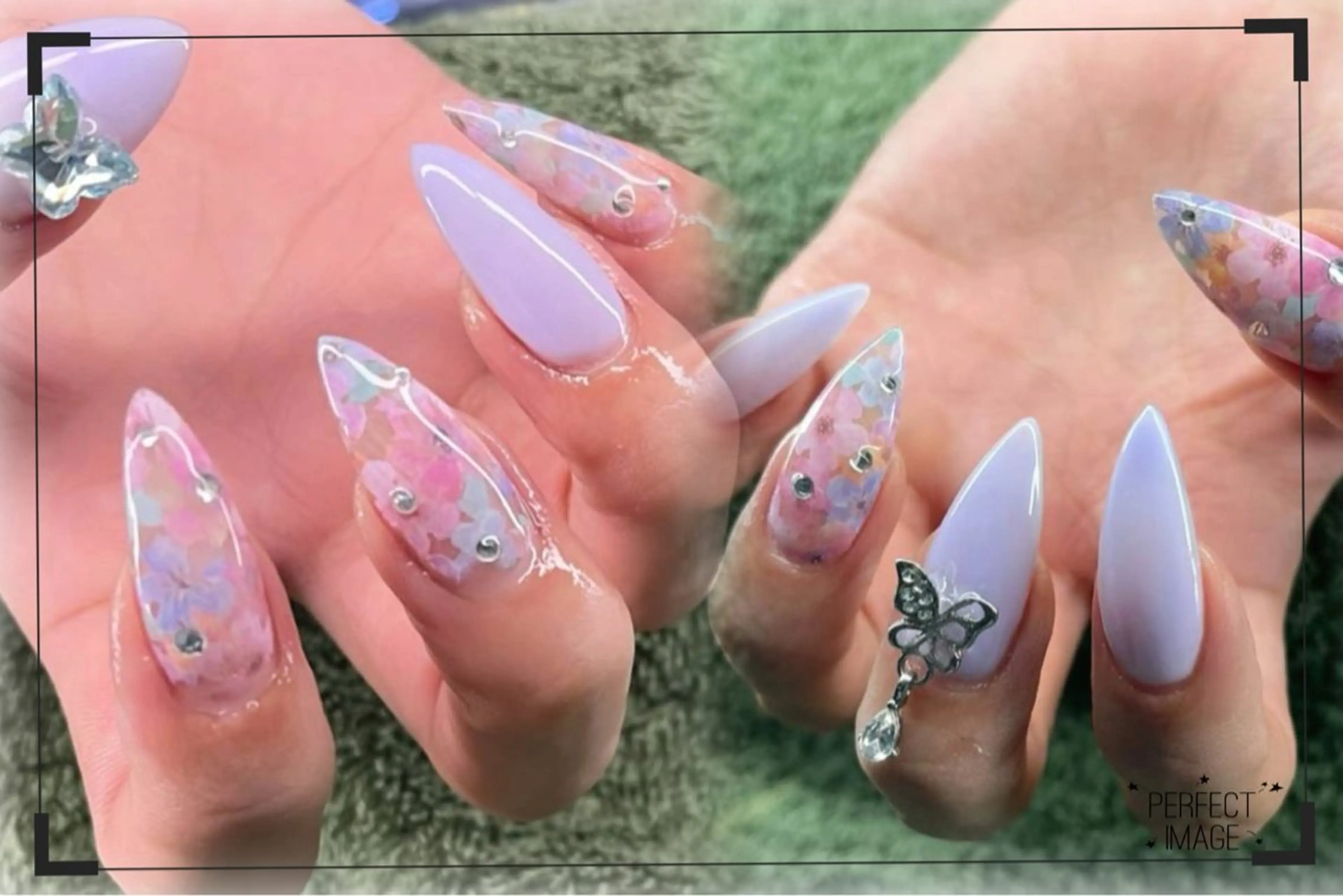 ネイル ハンドネイル フットネイル MHR nailのネイルデザイン