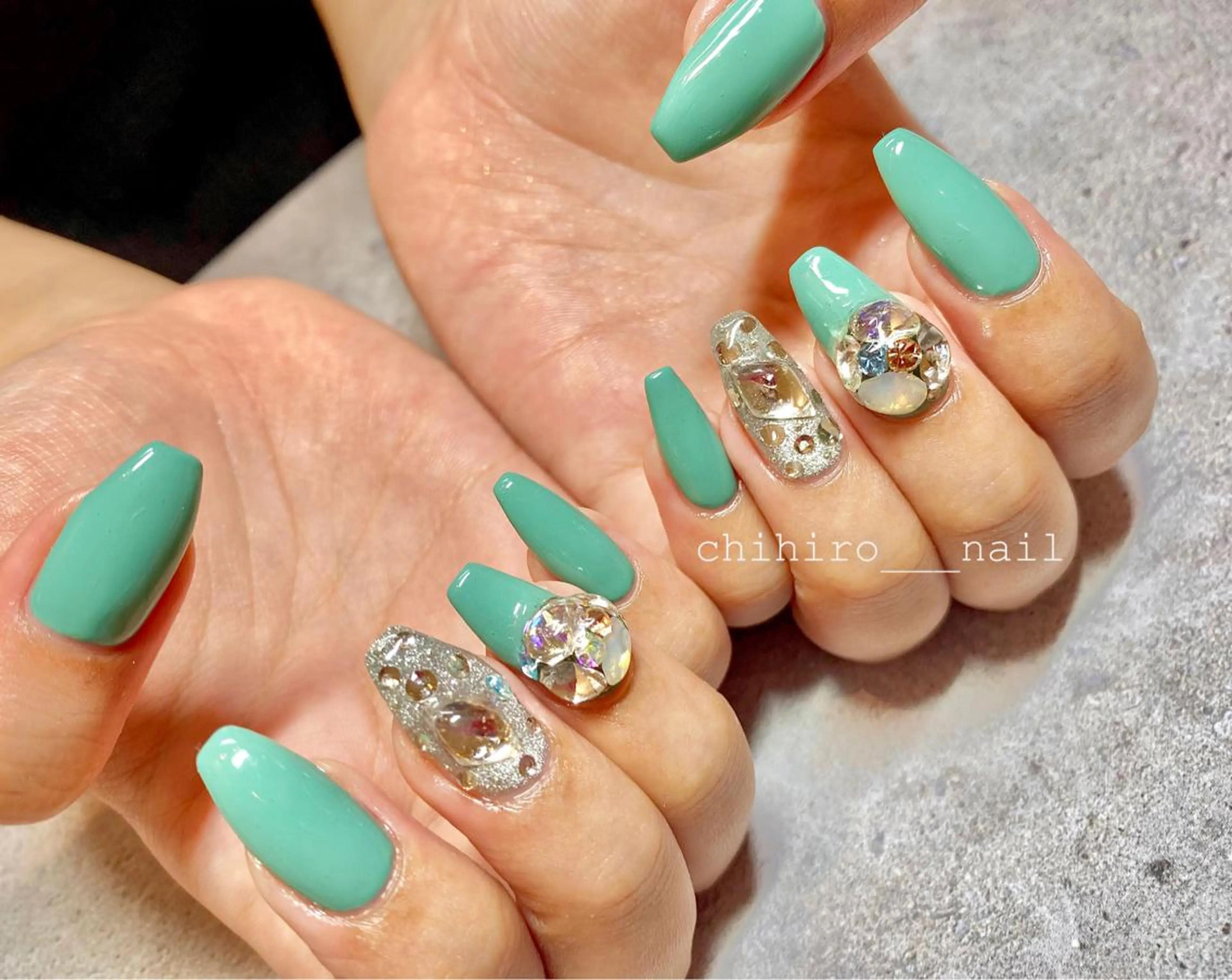 ロング カラー ネイル アートネイル フレンチネイル ジェルネイル 氷ネイル・うるうるネイル ラメ(グリッター) ハンドネイル beauty salon ma'am所属・chihiro 小路ネイルのネイルデザイン