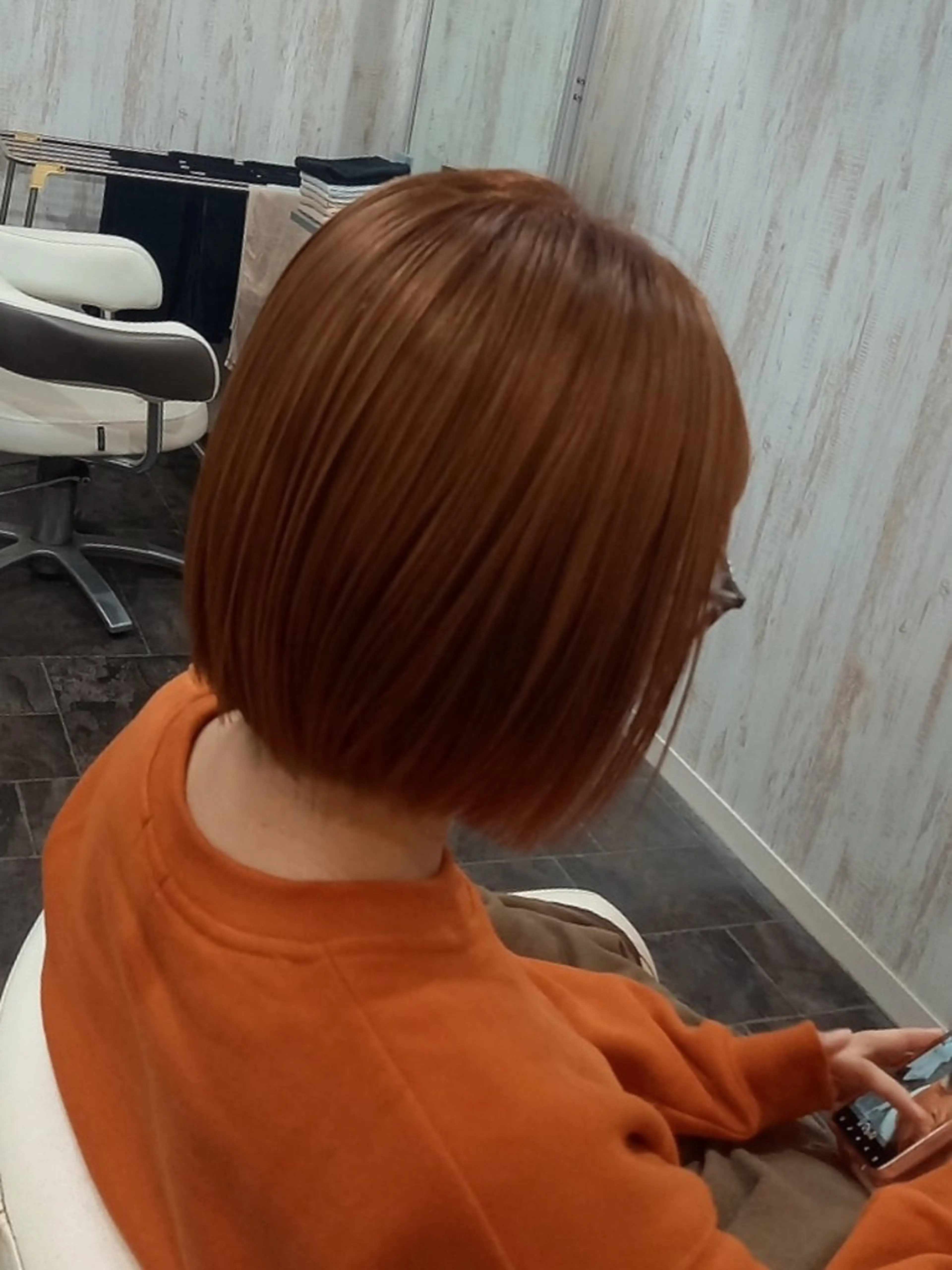 カラー ダブルカラー オレンジ Blue-topazos所属・斉藤 啓太のヘアスタイル