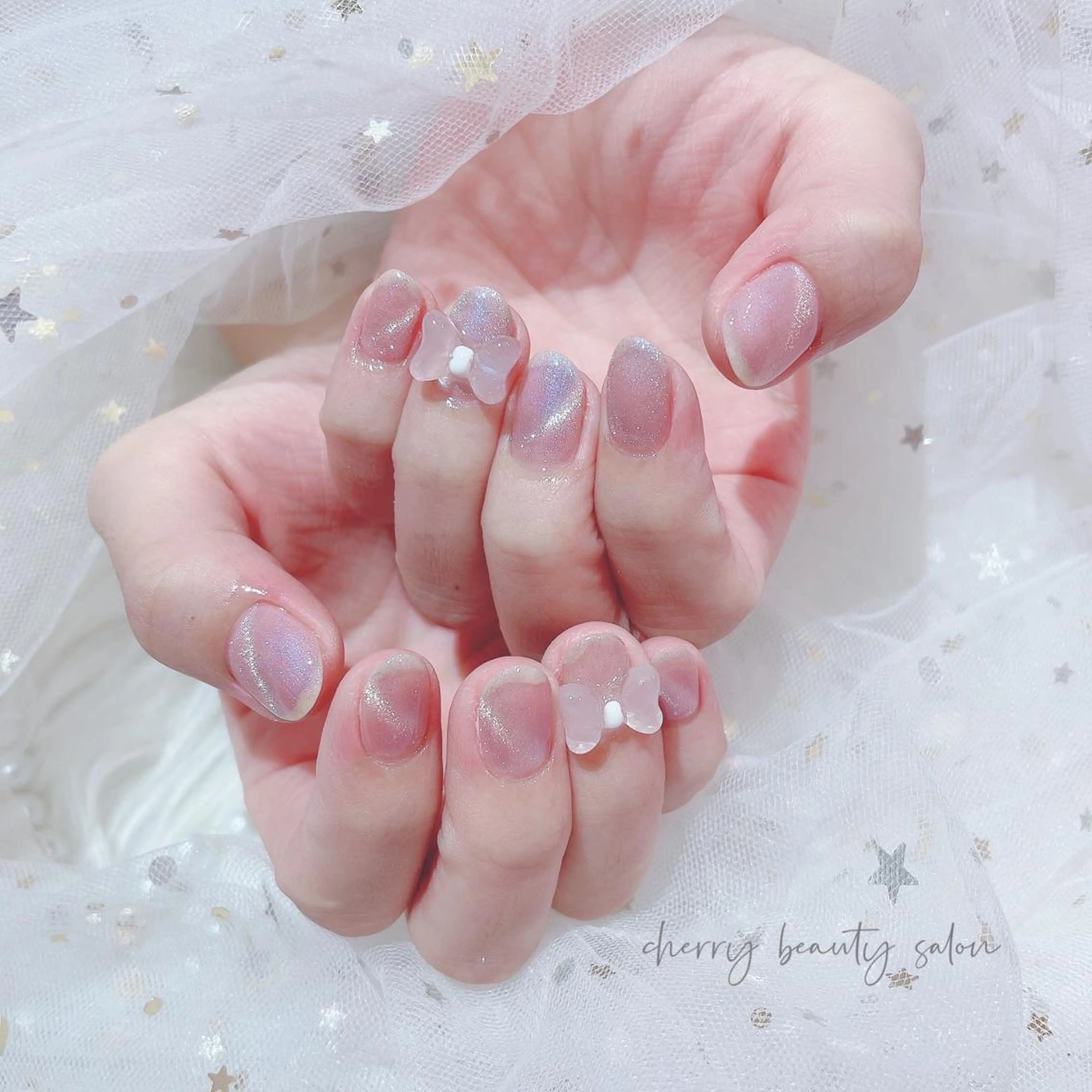 ミディアム ネイル SAKURA 🍒のネイルデザイン