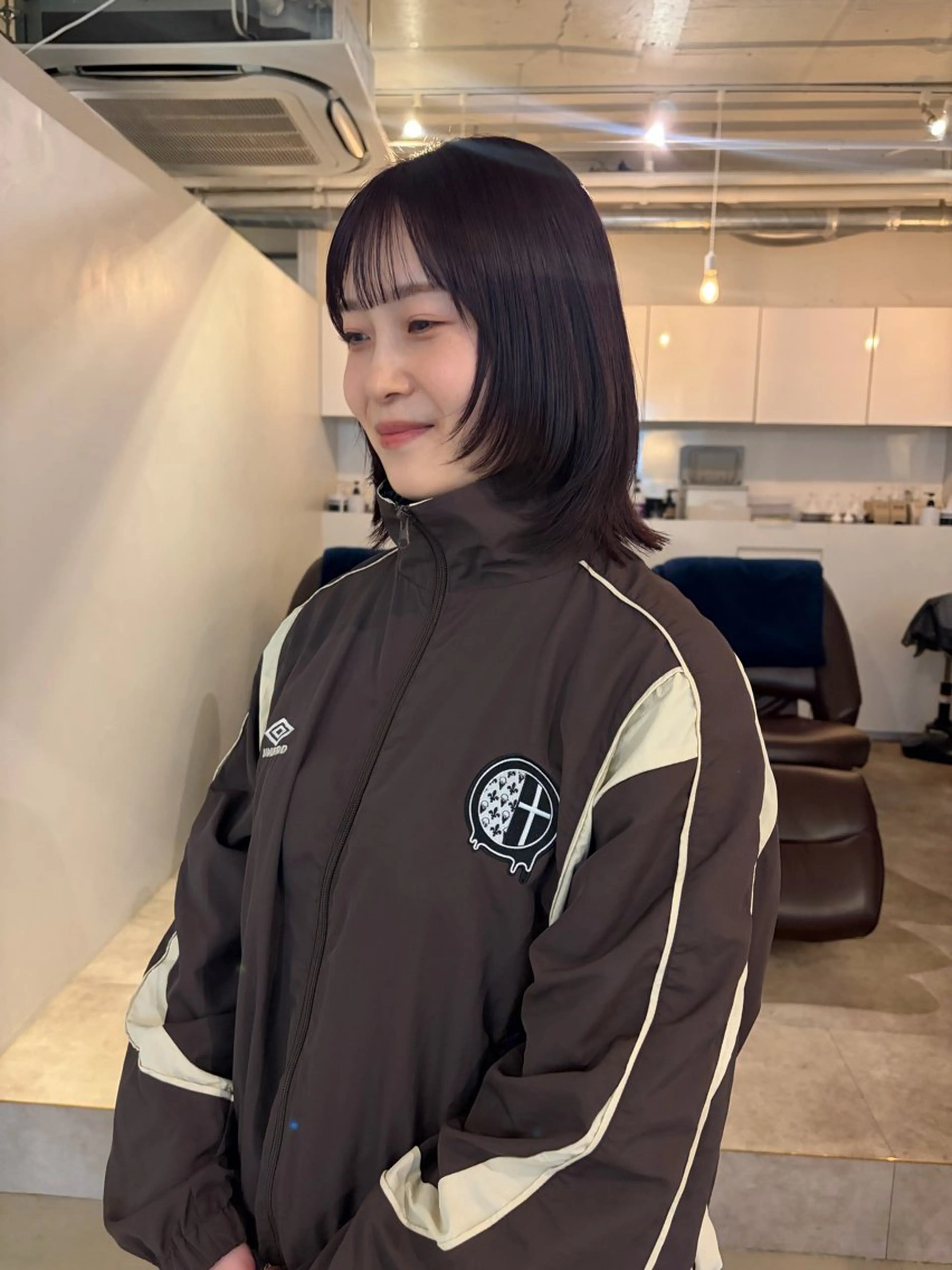 ミディアム カット ヘアカラー トリートメント 横浜美容室LINE /古賀紅音🍃のヘアスタイル