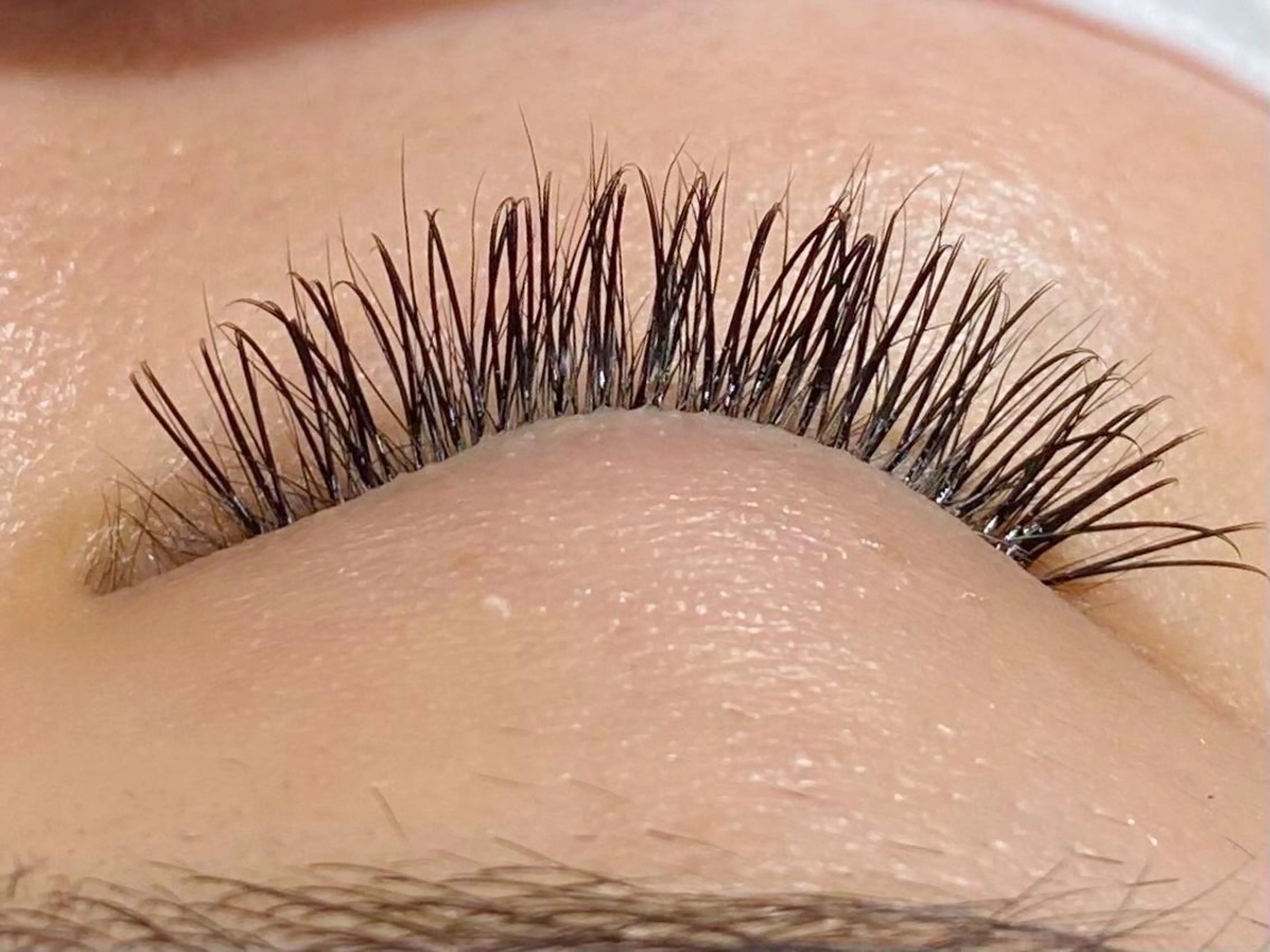 マツエク・マツパ ヘア&リラックスティーフ所属・tief（ティーフ） 佐々木のマツエク・マツパデザイン