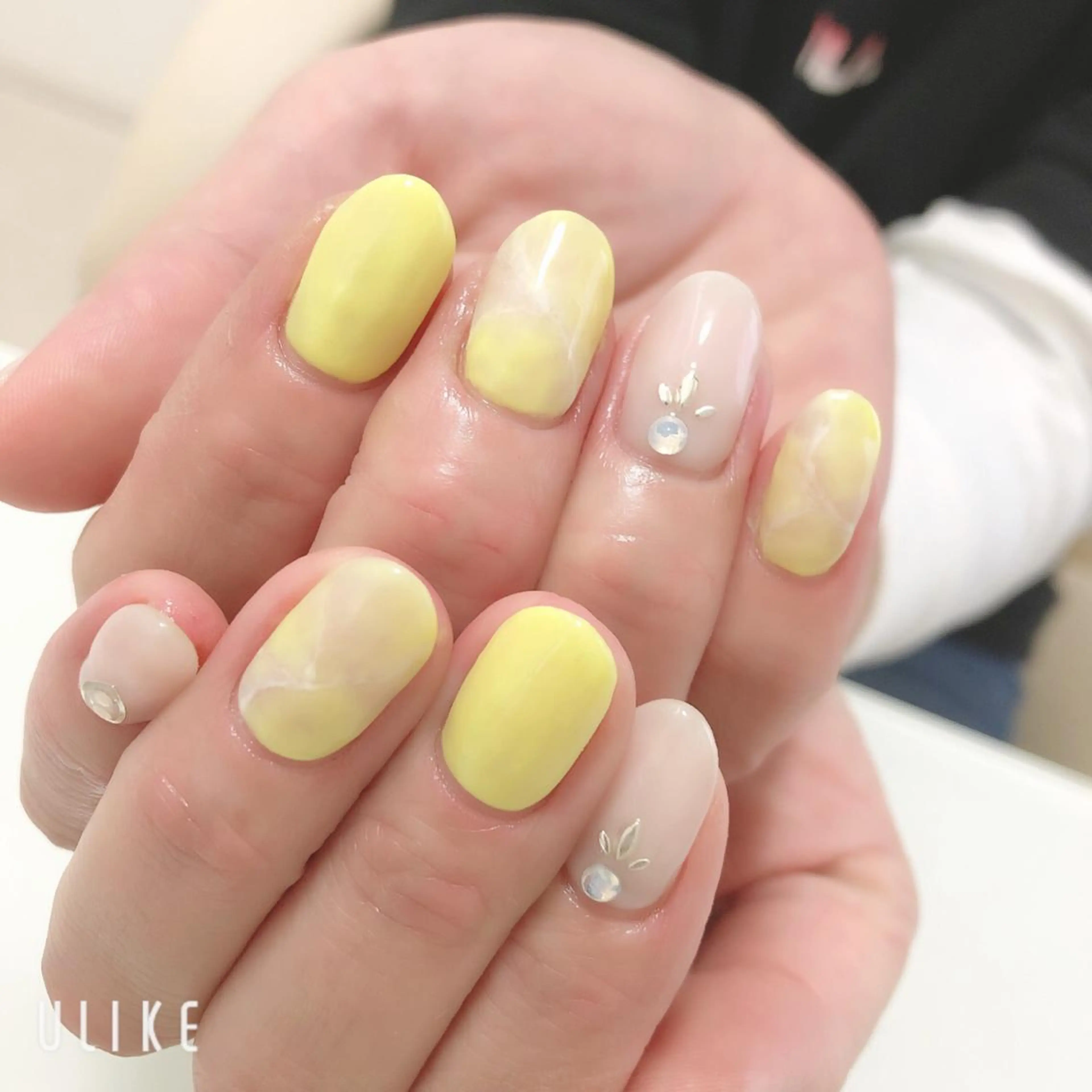 ネイル ジェルネイル 韓国ネイル 大理石ネイル(マーブル) ミラーネイル 持ち込み Azulsou 廣川愛のネイルデザイン